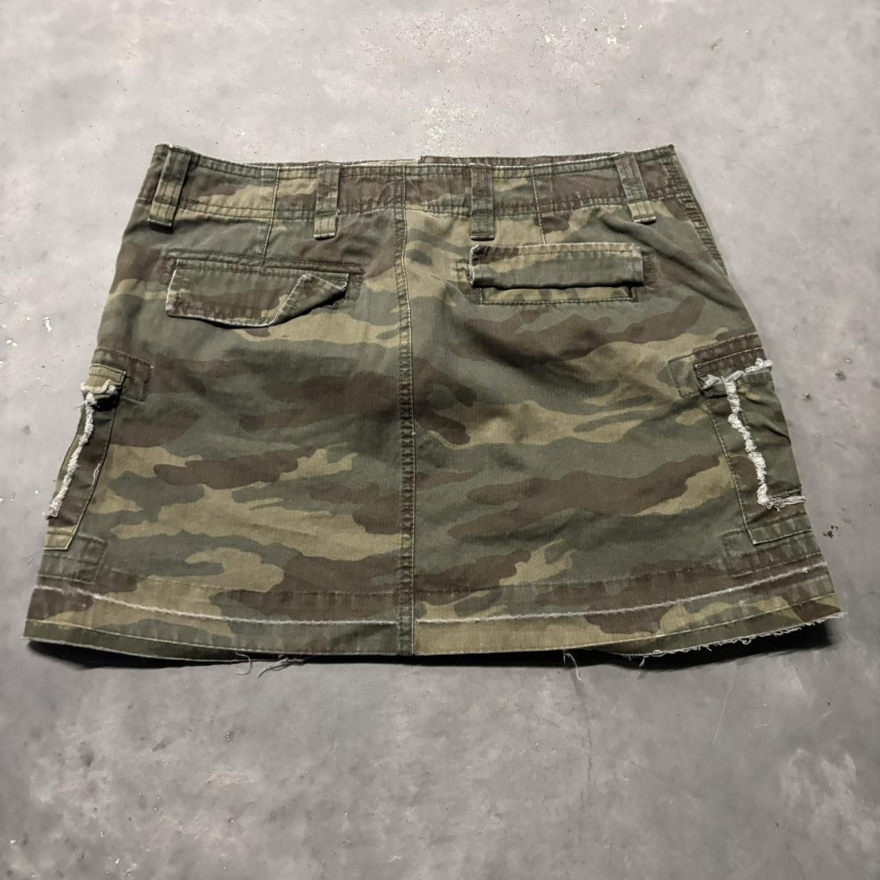 Japanese Brand × Vintage Vintage Y2K/2000s Cute Camo Mini Skirt! Size 28" / US 6 / IT 42 - 5 Thumbnail