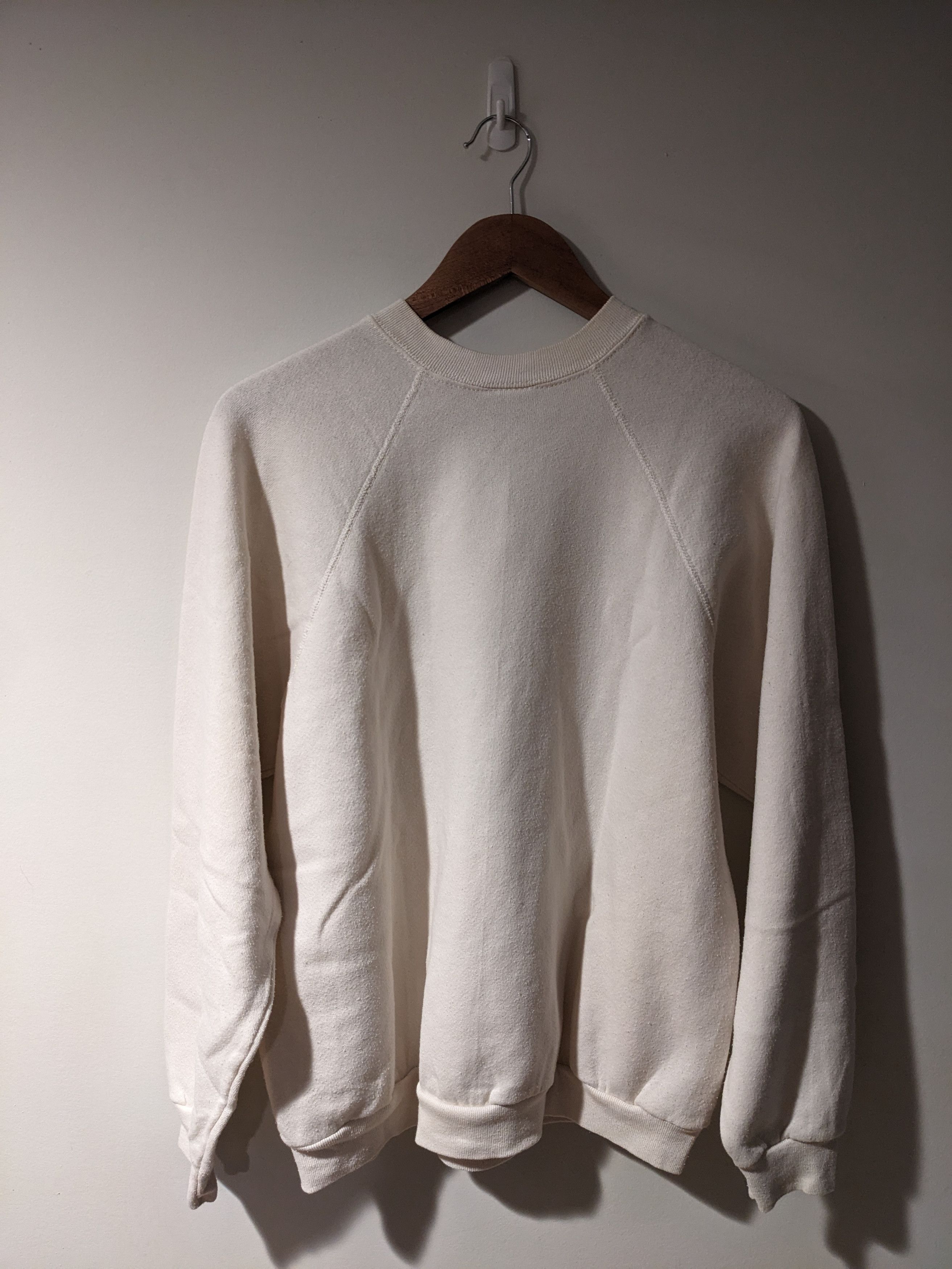 Vintage Vintage 90s Bears Tommy Hilfiger Inspired Large Sweatshirt Size US L / EU 52-54 / 3 - 5 Thumbnail