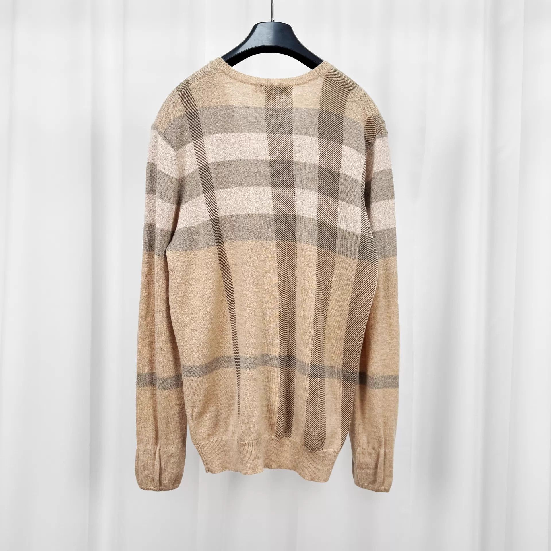 Burberry Burberry Check Wool Knit Sweater M Mint Unstitched Cuffs Size M / US 6-8 / IT 42-44 - 2 Thumbnail