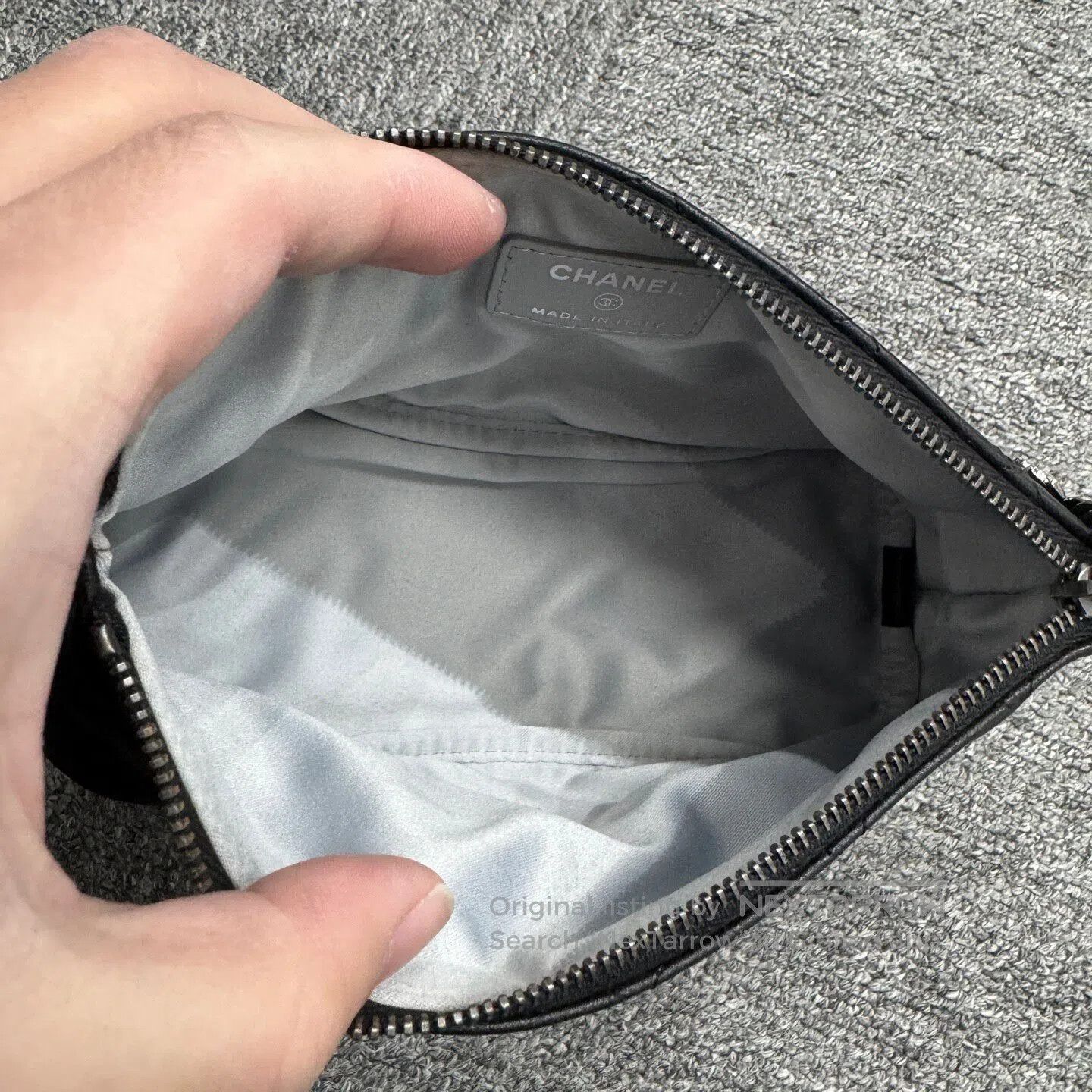 Chanel Chanel Rhombus-shaped toiletry bag| Size ONE SIZE - 4 Thumbnail