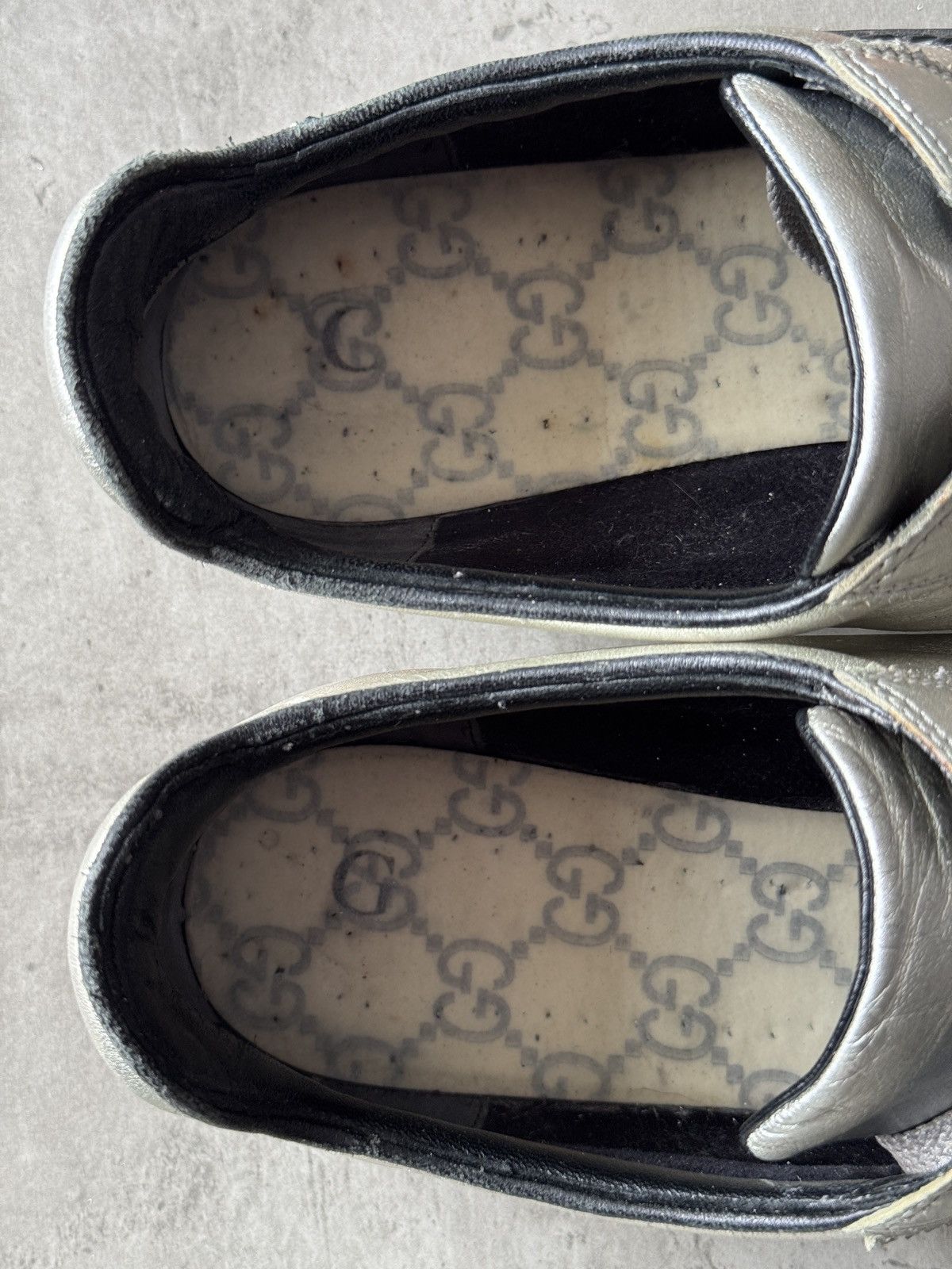 Gucci Vintage Gucci Leather Silver Low Top Sneakers Size US 10 / EU 43 - 8 Thumbnail