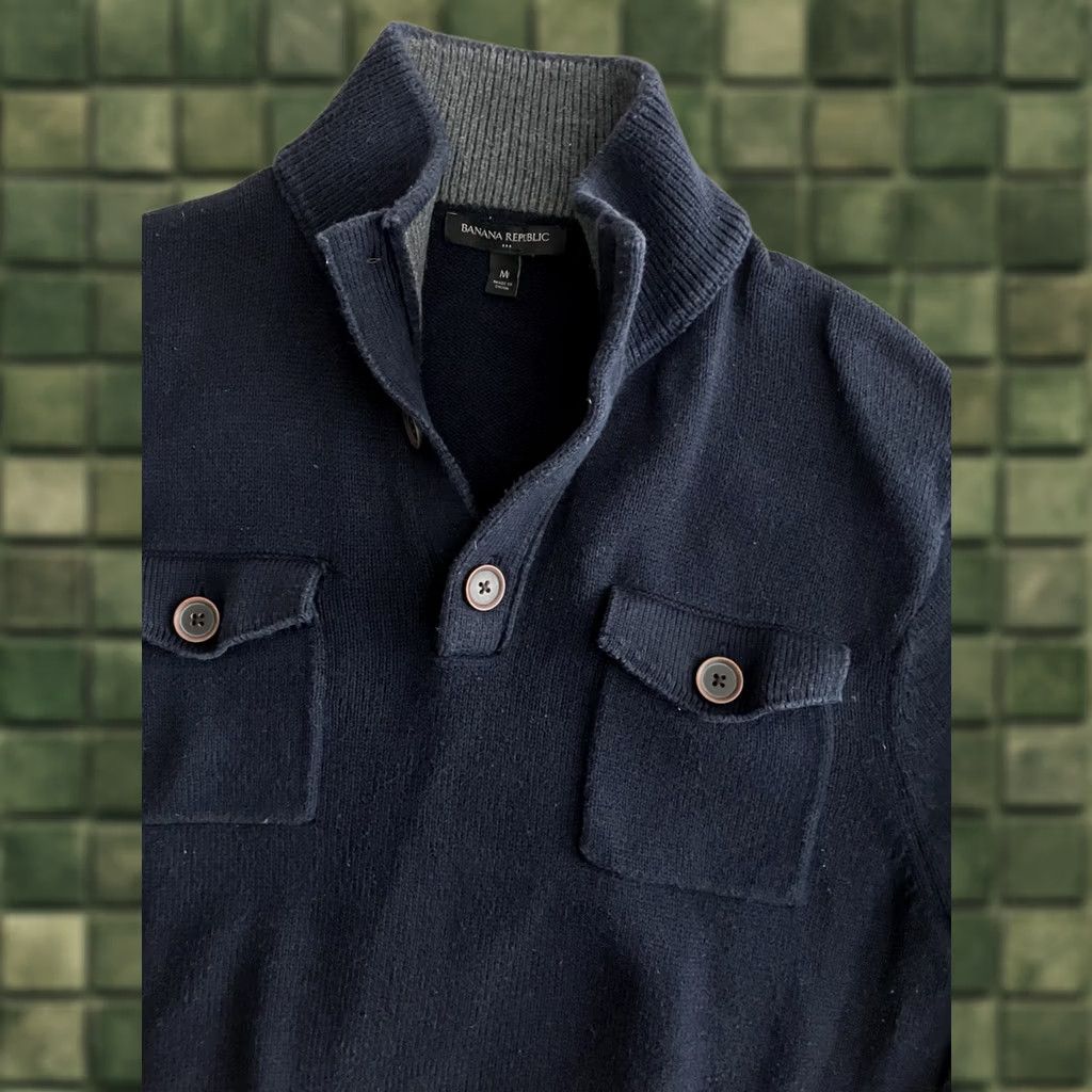 Banana Republic Banana Republic Sweater Mens M Navy Blue Mock Neck Button Henley Pockets Knit Cotton Regular Long Sleeve Size US M / EU 48-50 / 2 - 1 Thumbnail