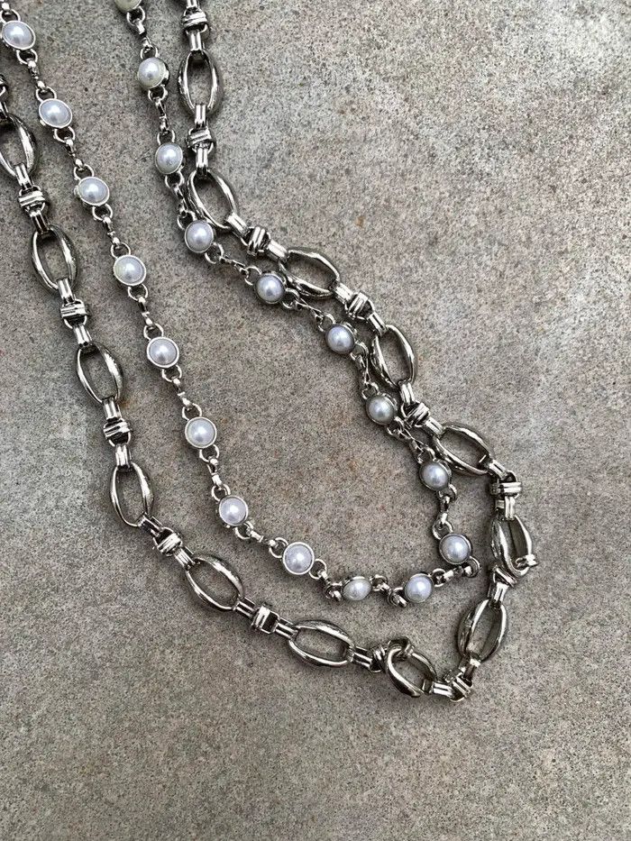 Japanese Brand 2 Layer Natural Echo Pearled Wallet Chain Size ONE SIZE - 5 Thumbnail