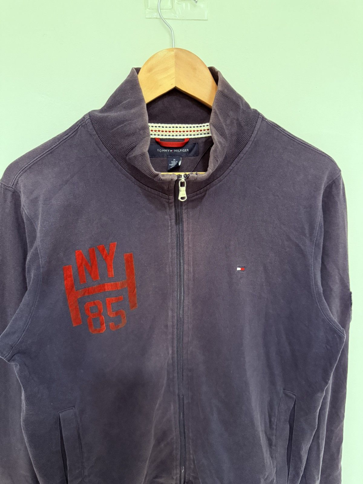 Tommy Hilfiger Vintage Tommy Hilfiger Zipper Pullover Jacket Backhit Size US M / EU 48-50 / 2 - 3 Thumbnail