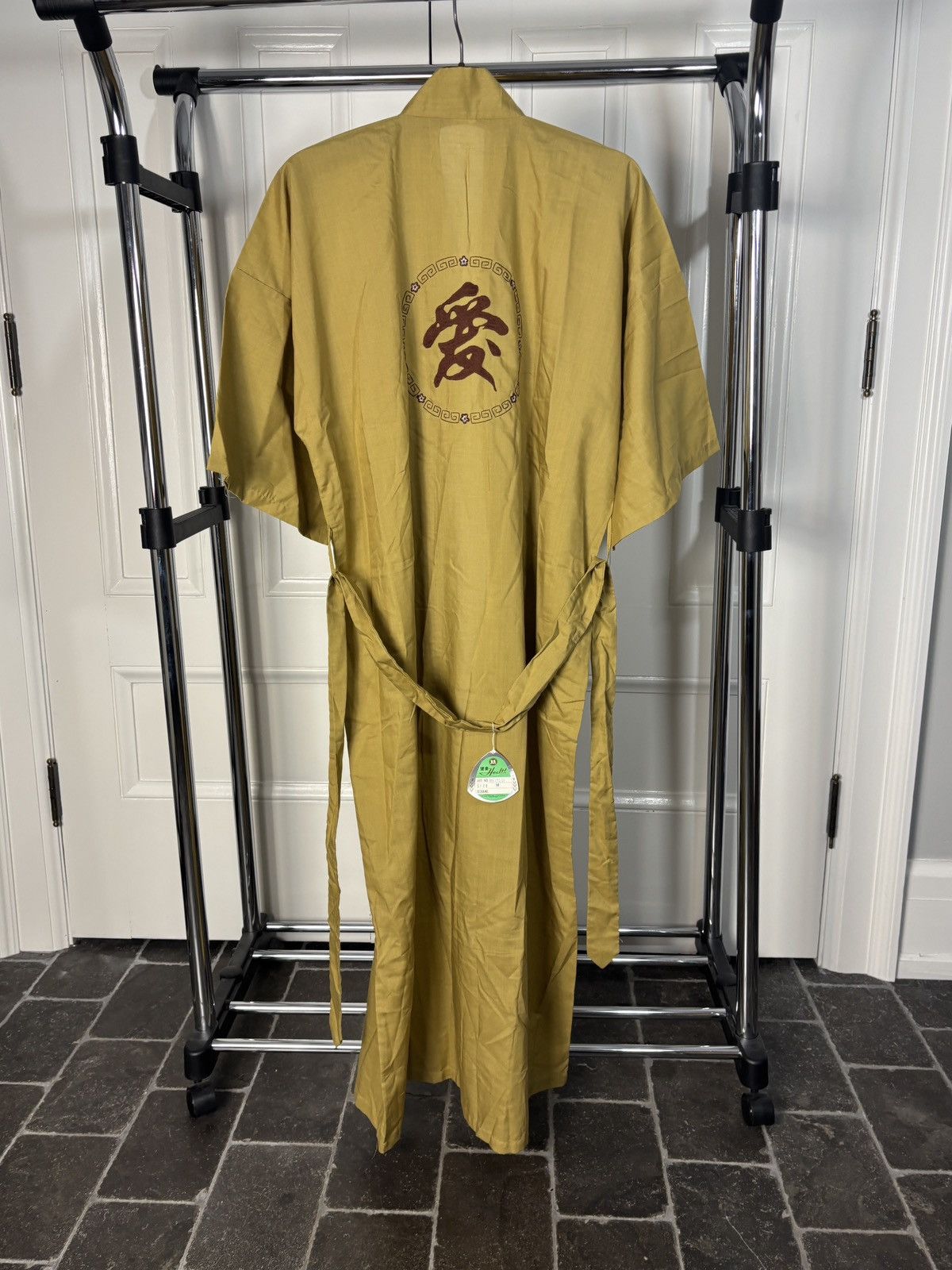 Vintage NOS Vintage Chinese Bath Robe Embroidered 1970s Belted Sleep Size US M / EU 48-50 / 2 - 1 Thumbnail
