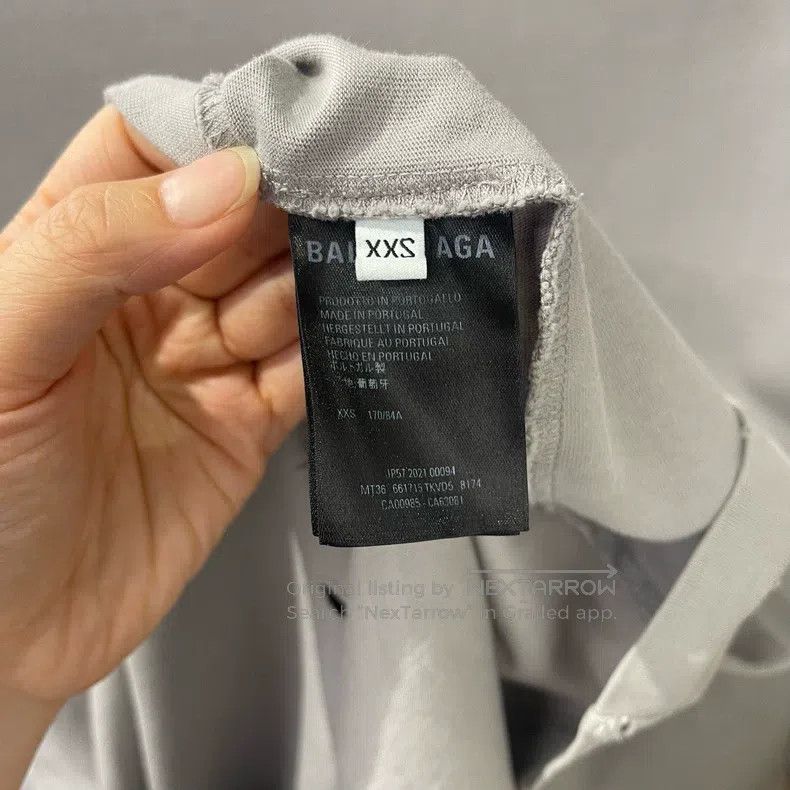 Balenciaga Balenciaga Blurred logo printed distressed short-sleeved T Size US XXS / EU 40 - 4 Thumbnail
