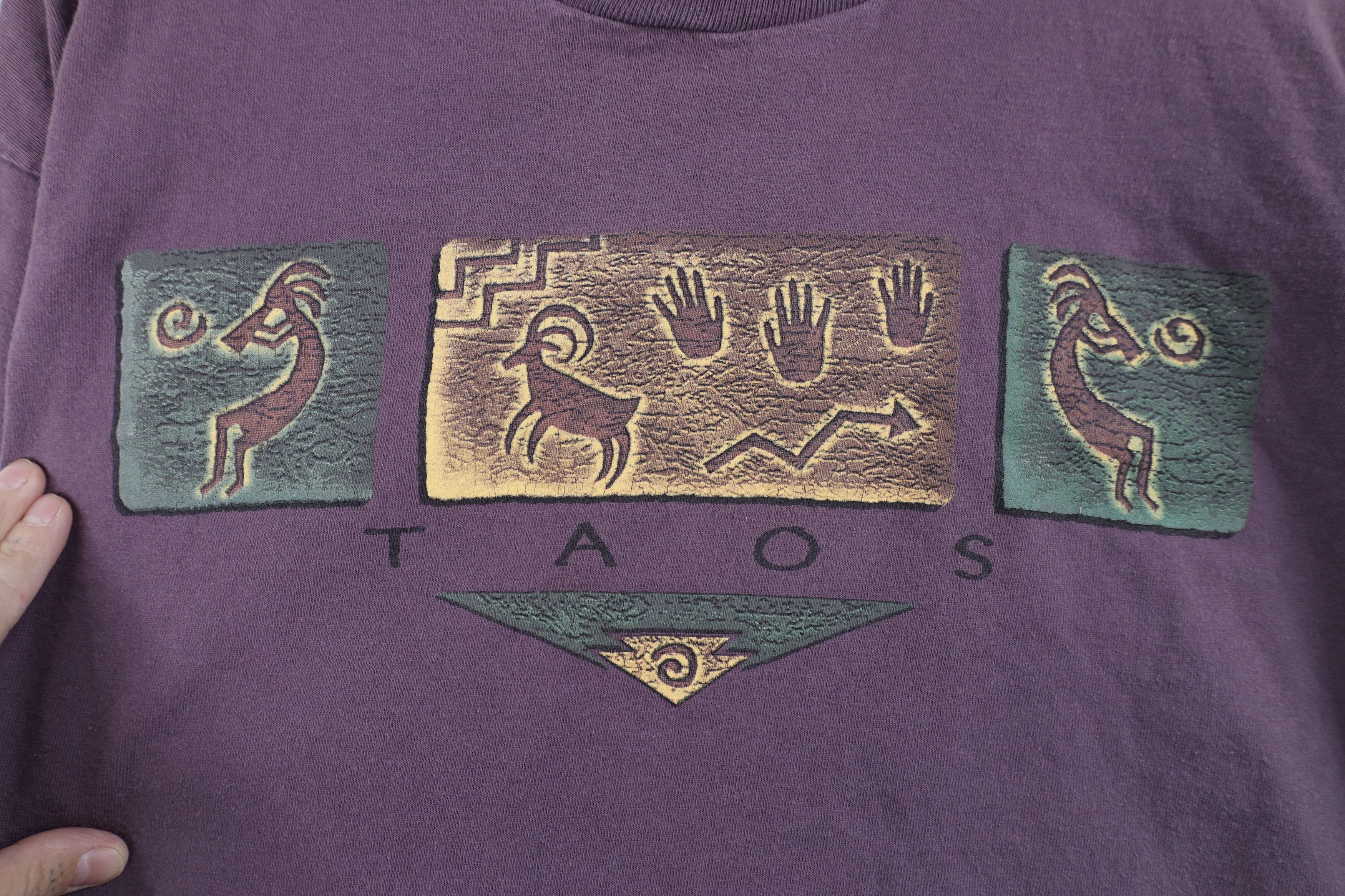 Vintage Vintage 90s Spell Out Taos Kokopelli Cave Art T-Shirt USA Size US L / EU 52-54 / 3 - 4 Thumbnail