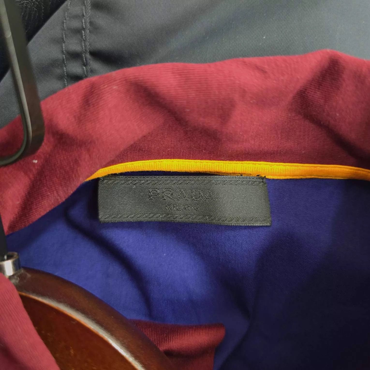 Prada PRADA Red & Blue Colorblock Label Shirt 95 New Size S Size US S / EU 44-46 / 1 - 5 Thumbnail