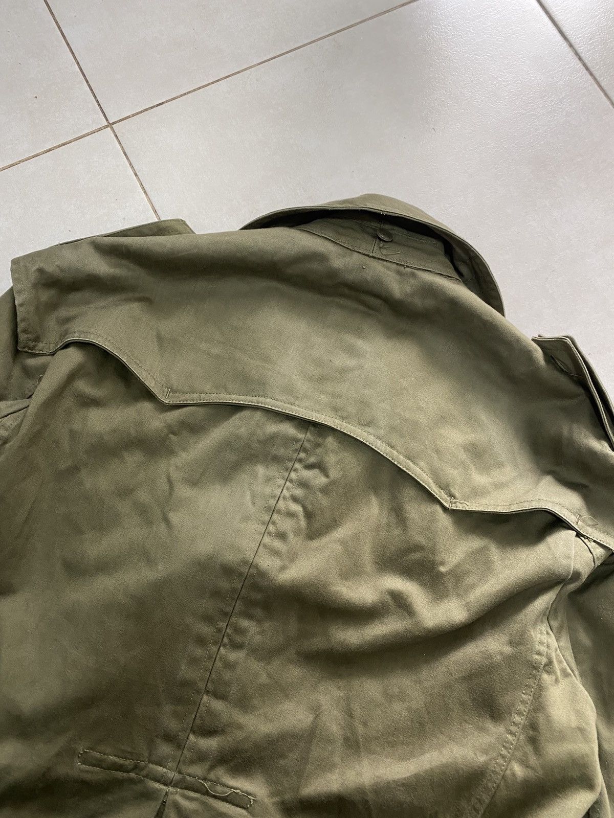 Vintage Vintage 1977 Spanish Army military Trench Coat Olive green Size US L / EU 52-54 / 3 - 5 Thumbnail