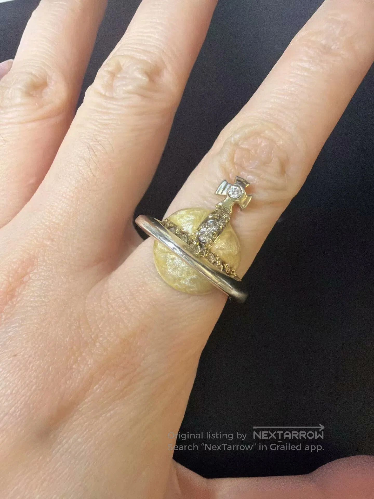 Vivienne Westwood Vivienne Westwood Saturn Pearl Ring. Size ONE SIZE - 1 Thumbnail