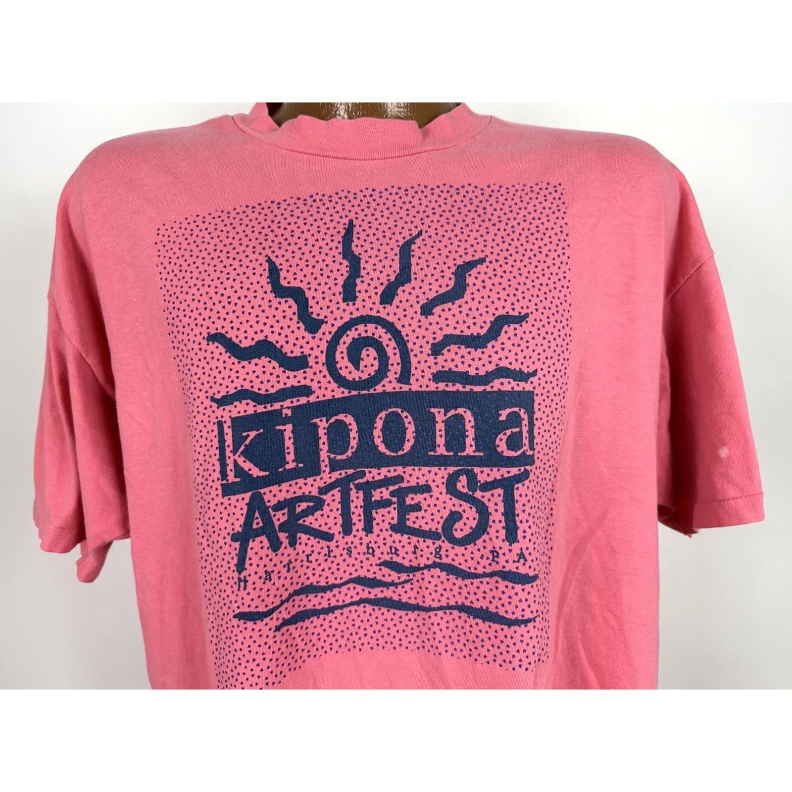 Hanes VINTAGE 90s Kipona Art Fest Shirt XL Salmon Pink Adult Unisex USA Size US XL / EU 56 / 4 - 2 Thumbnail
