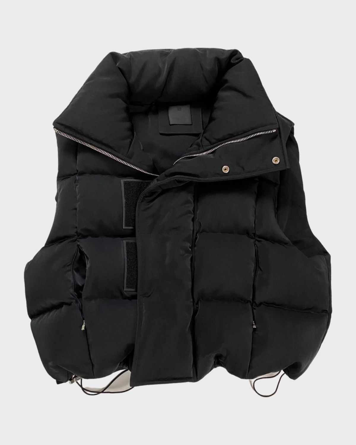 Givenchy GIVENCHY AW21 MW PUFFER VEST BLACK SZ:50 Size US M / EU 48-50 / 2 - 2 Thumbnail