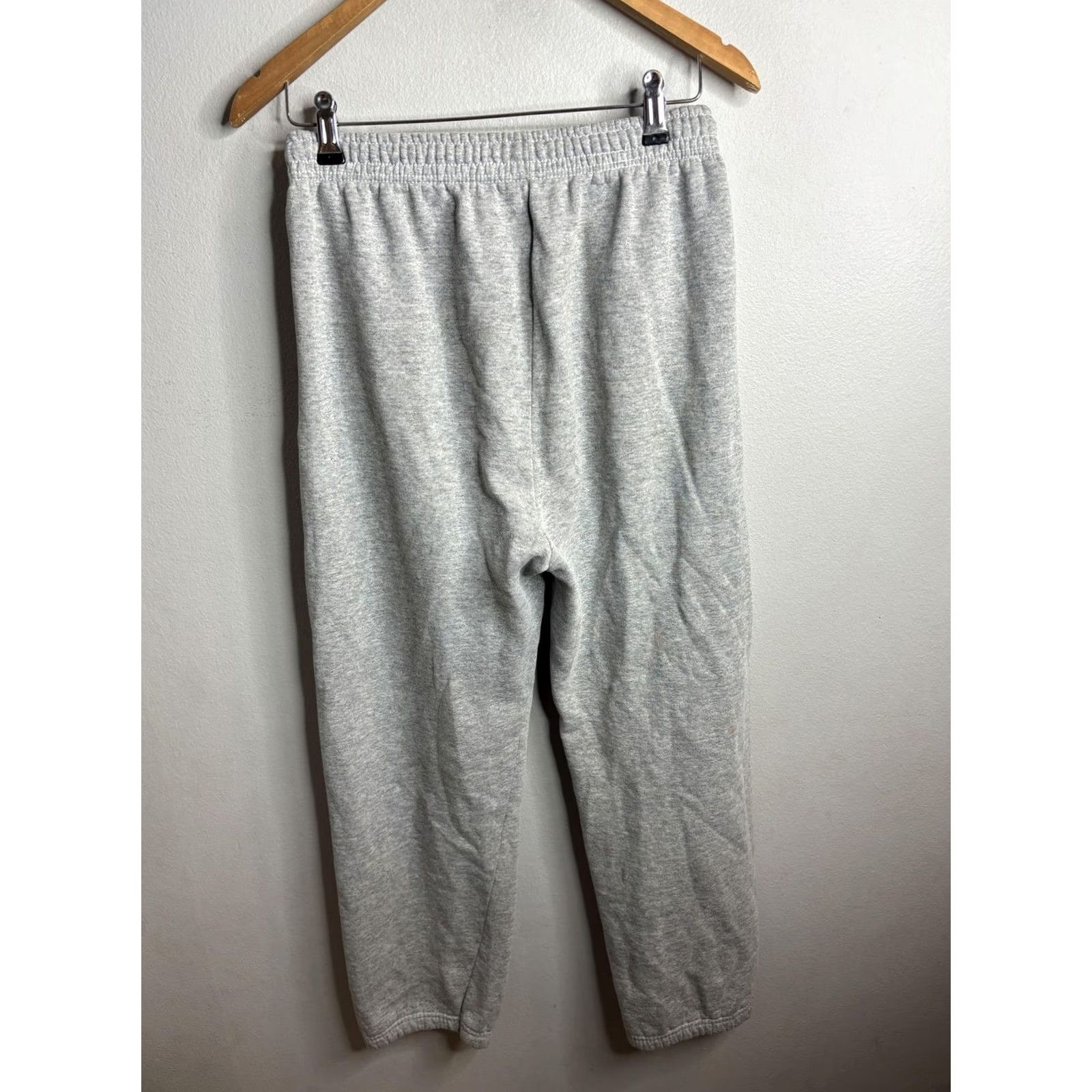 Wilson Wilson Pants Sweatpants Mens Medium Gray Fleece Elastic Waist Pockets Logo Size US 31 - 4 Thumbnail