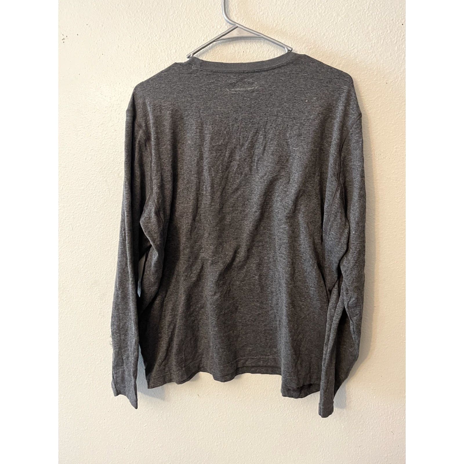 Under Armour Under Armour Mens Long Sleeve Training Crew Tee Gray 1902 Large L Shirt Size US L / EU 52-54 / 3 - 3 Thumbnail