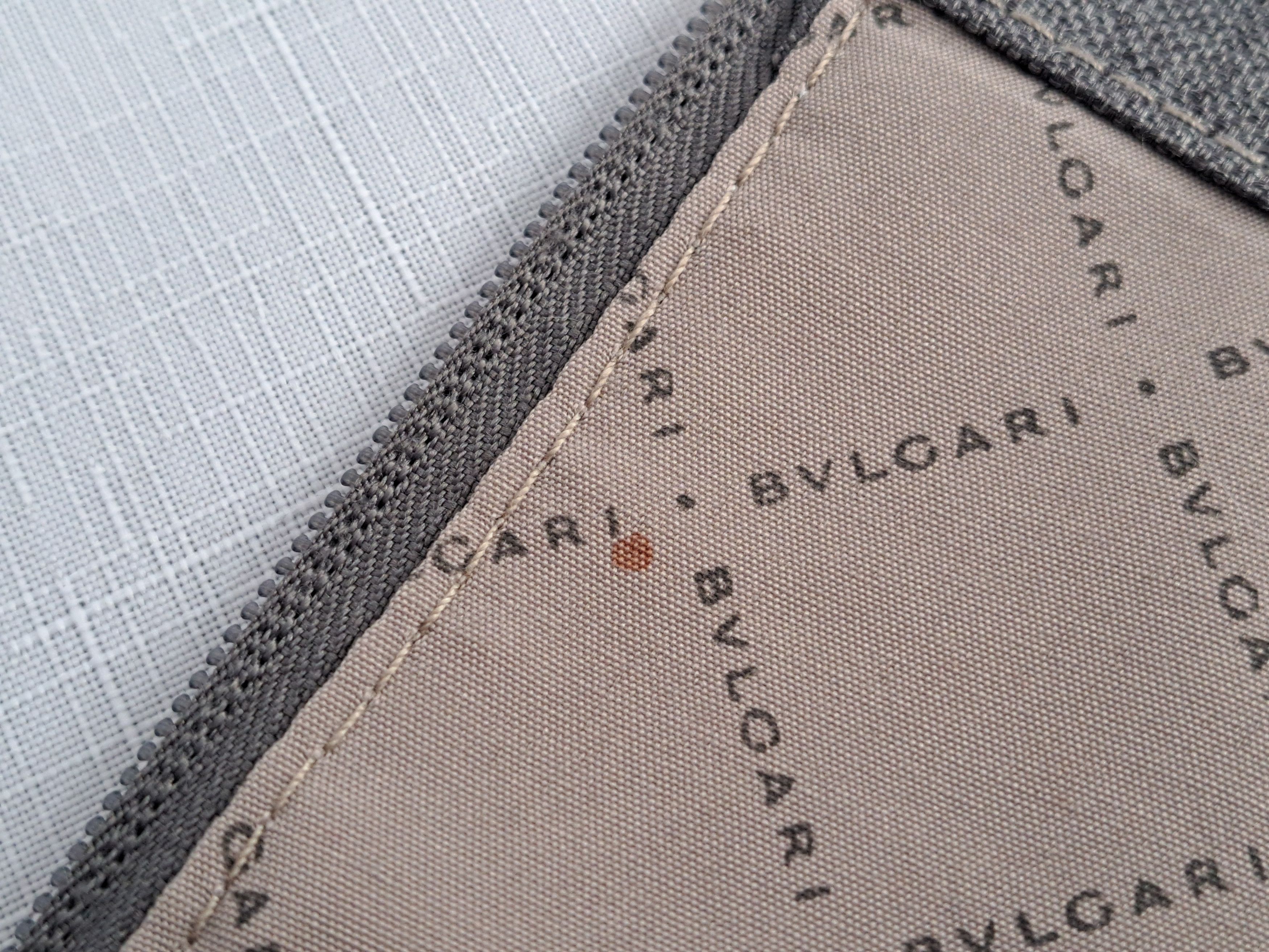 Bvlgari Bvlgari cosmetic travel/toilet bag. Size ONE SIZE - 11 Thumbnail