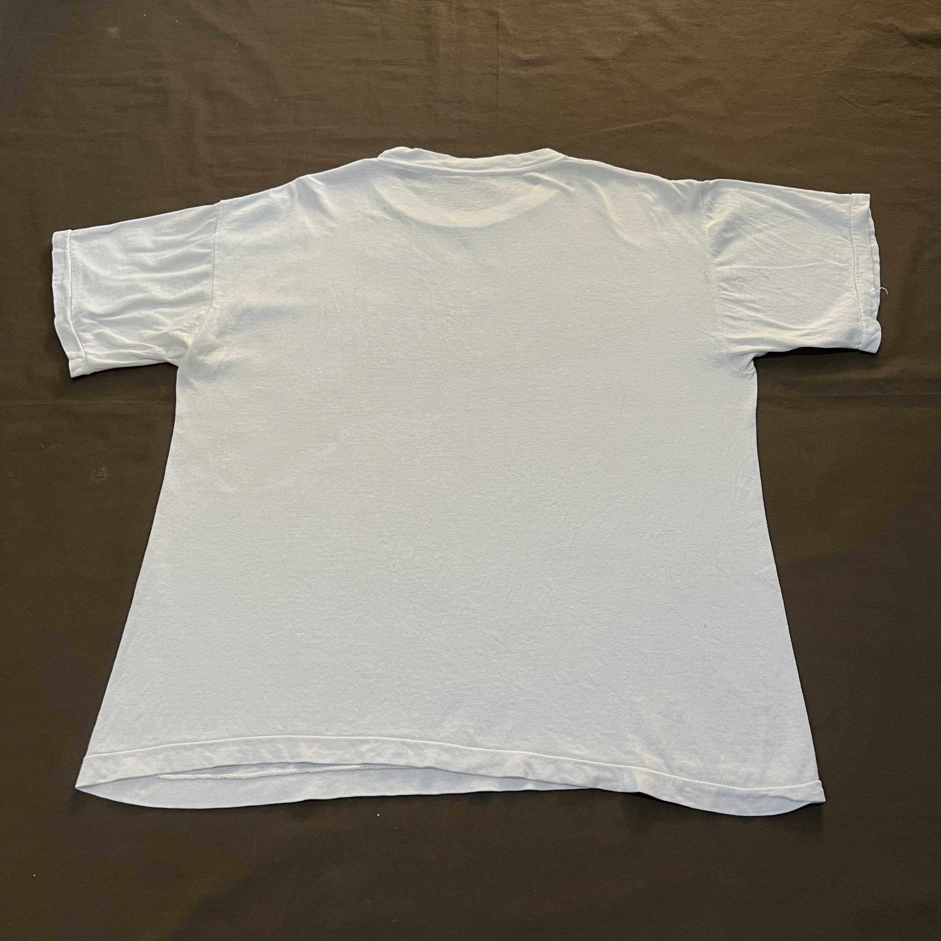 Japanese Brand × Vintage Vintage 90s Nascar 76 Lubricant Oil Racing Promo Tee XL Size US XL / EU 56 / 4 - 4 Thumbnail