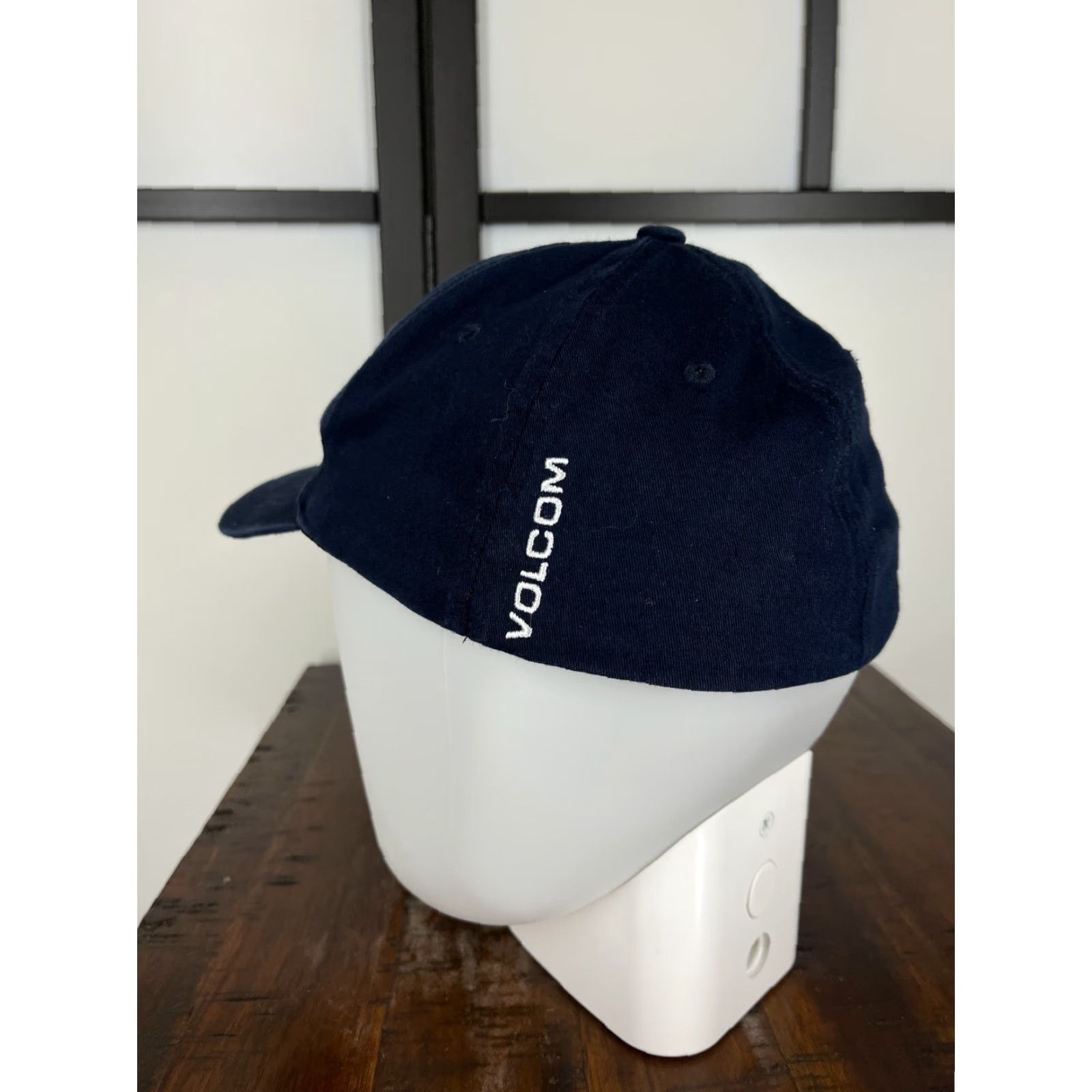 Volcom Volcom Hat Cap Fitted Adult Medium Blue Embroidered Logo Beach Skate Size ONE SIZE - 5 Thumbnail
