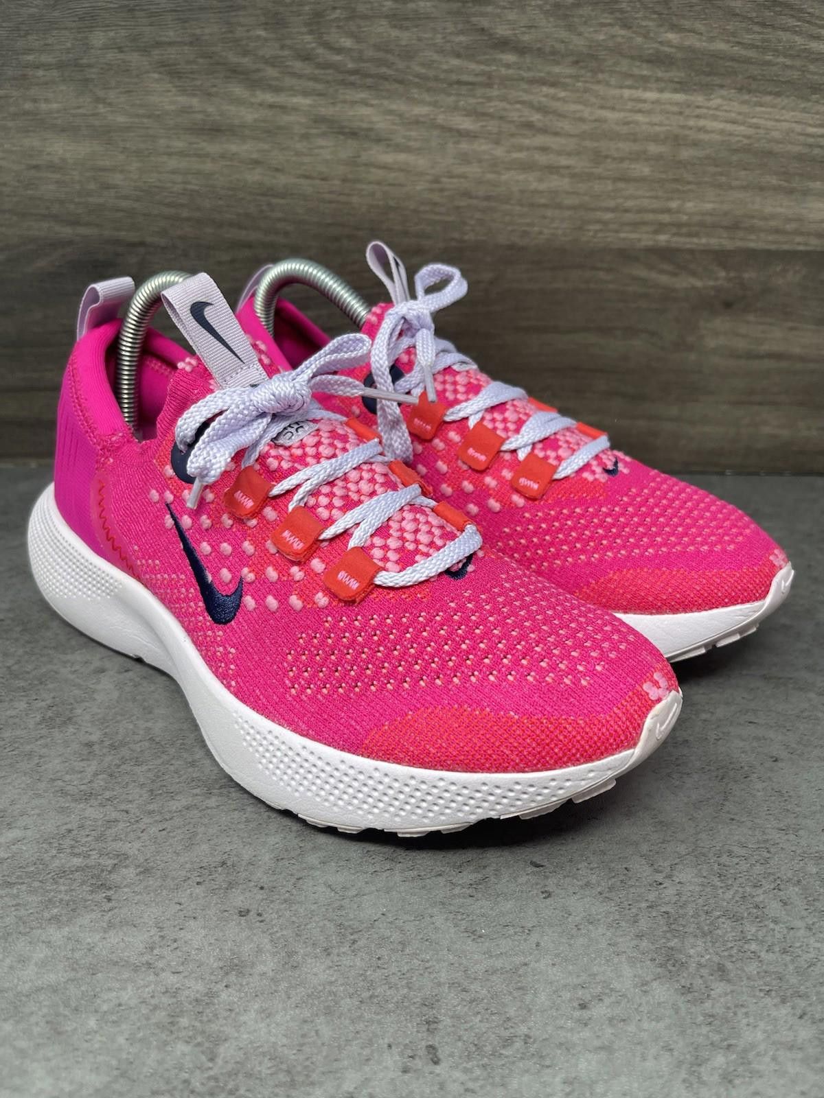 Nike Nike React Escape Run Shoes Womens Size 8 Pink Flyknit FK Size US 8 / IT 38 - 4 Thumbnail
