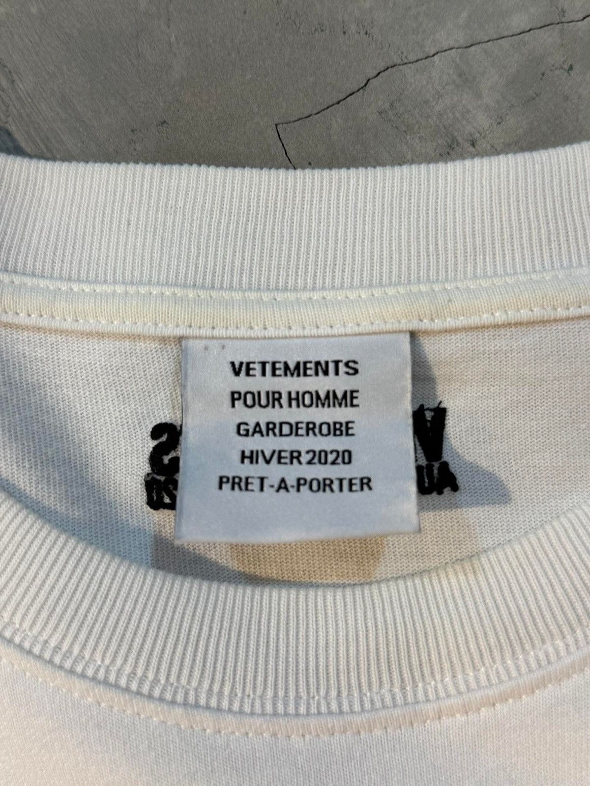 Vetements Vetements “Anarchy” Oversized tee Size US S / EU 44-46 / 1 - 9 Thumbnail