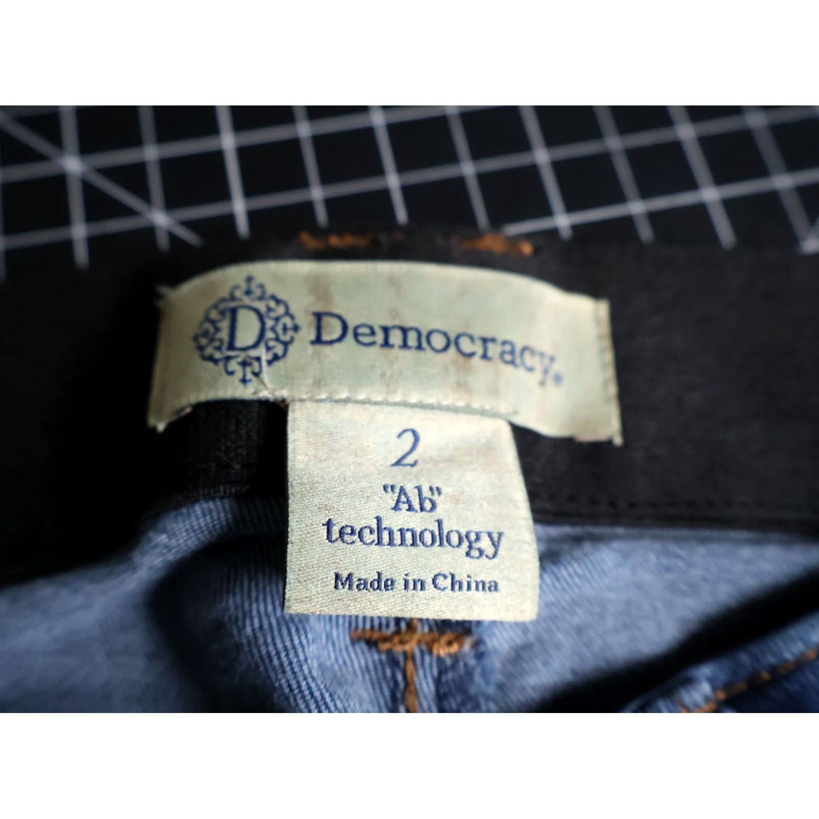 Vintage Democracy Jeans Women's Bootcut Denim 2 27 x 30.5 Regular Blue 90s Hipster Retro Pockets Stretch Inseam 30.5 Zip Fly Denim Size 26" / US 2 / IT 38 - 3 Thumbnail
