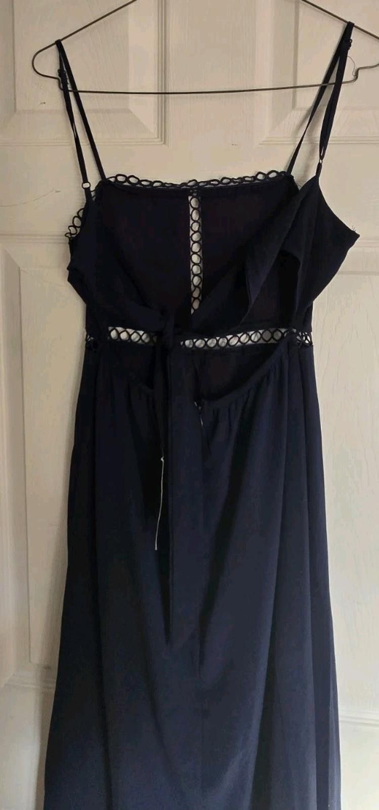 Fashion Nova Fashion Nova Malinda Maxi Dress Shorts Romper Navy Blue Spag Size 28" / US 6 / IT 42 - 4 Thumbnail