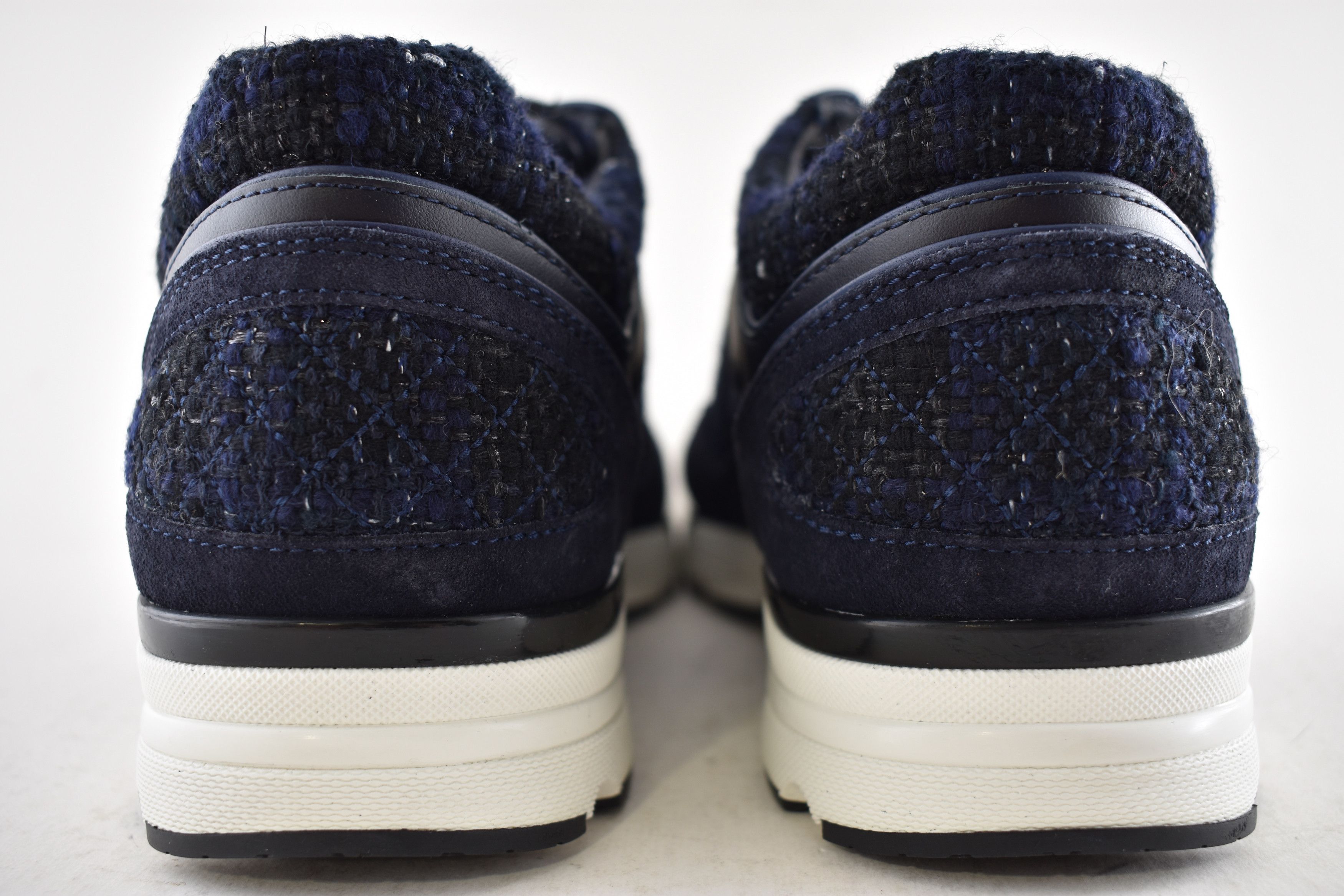 Chanel Chanel 24A Black Tweed Suede CC Logo Flat Trainer Sneaker 42 Size US 12 / IT 42 - 12 Thumbnail