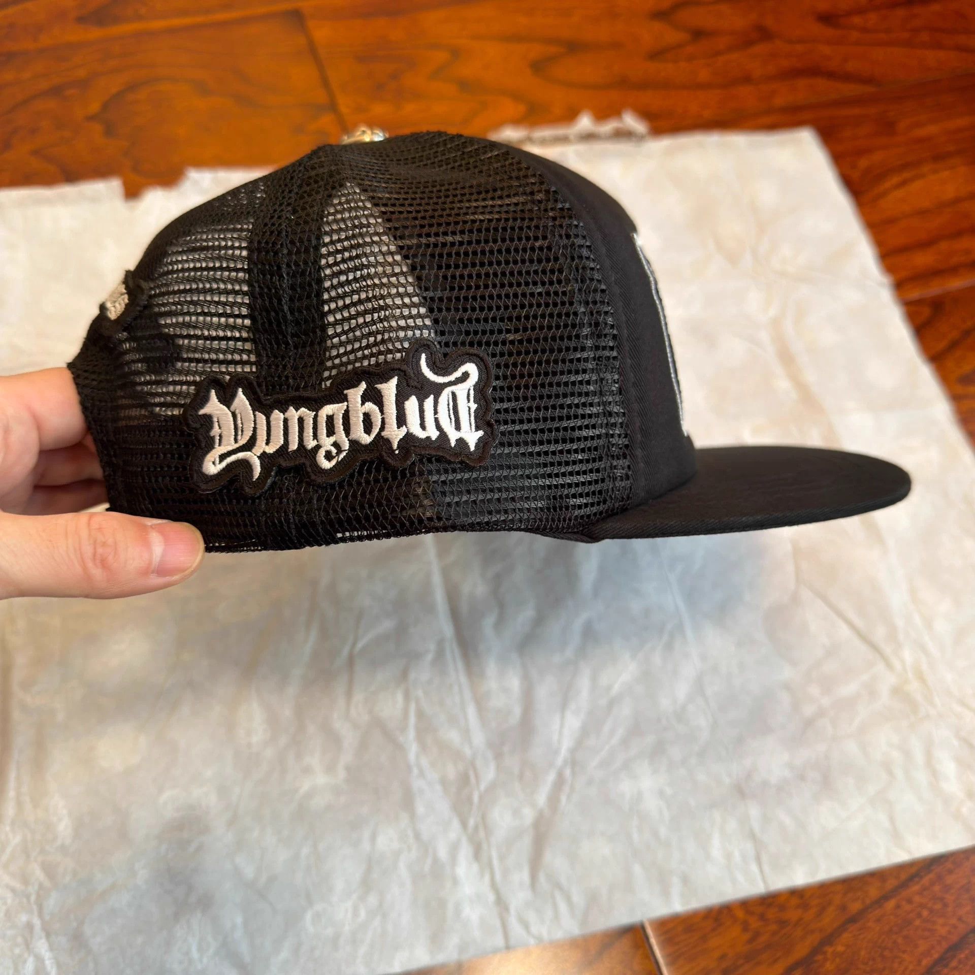 Chrome Hearts Chrome Hearts foti yungblud trucker cap black cross Size ONE SIZE - 2 Thumbnail