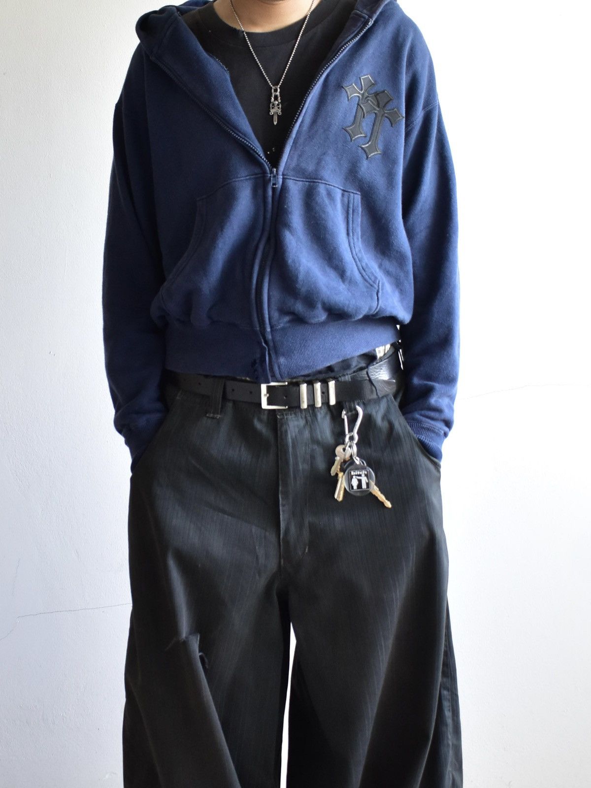 Vintage Patchwork Chrome Hearts Logo Cropped Hoodie Zip Up Size US S / EU 44-46 / 1 - 2 Thumbnail