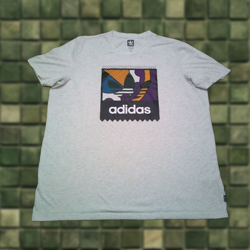 Adidas Adidas T Shirt Mens 2XL Gray Soccer Short Sleeve Logo Shirt Mens XXl Size US XXL / EU 58 / 5 - 1 Thumbnail