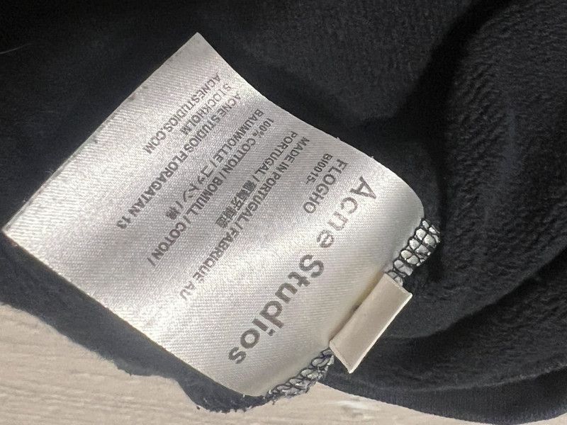 Acne Studios Crewneck Acne studios Flogho S boxy Size US S / EU 44-46 / 1 - 9 Thumbnail