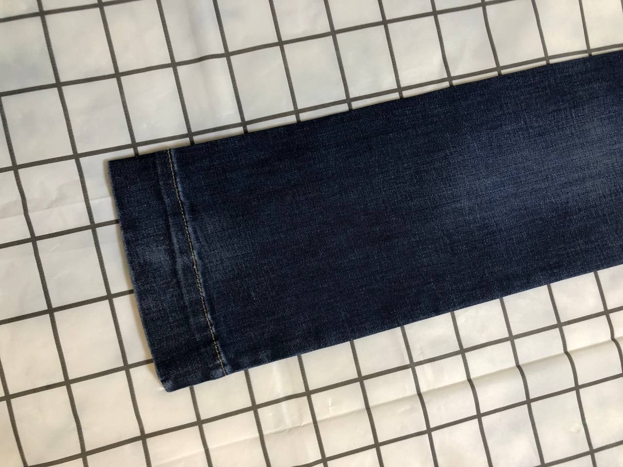 Miss Sixty Miss Sixty High Binky Slim Straight Leg Jeans Size 29" - 18 Thumbnail