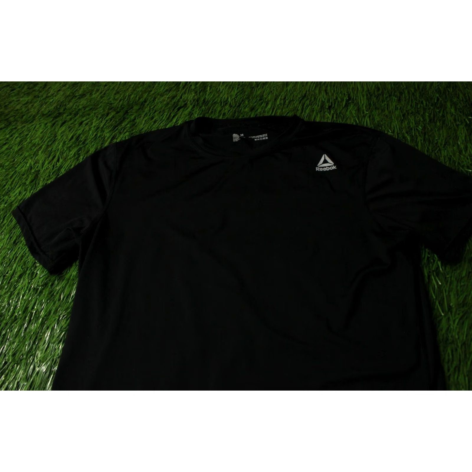 Reebok REEBOK MENS T-Shirt Short Sleeve Black 92% Polyester 8% Elastane Slim Size M Casual Training Shirt T-Shirt Jersey Regular Size US M / EU 48-50 / 2 - 2 Thumbnail