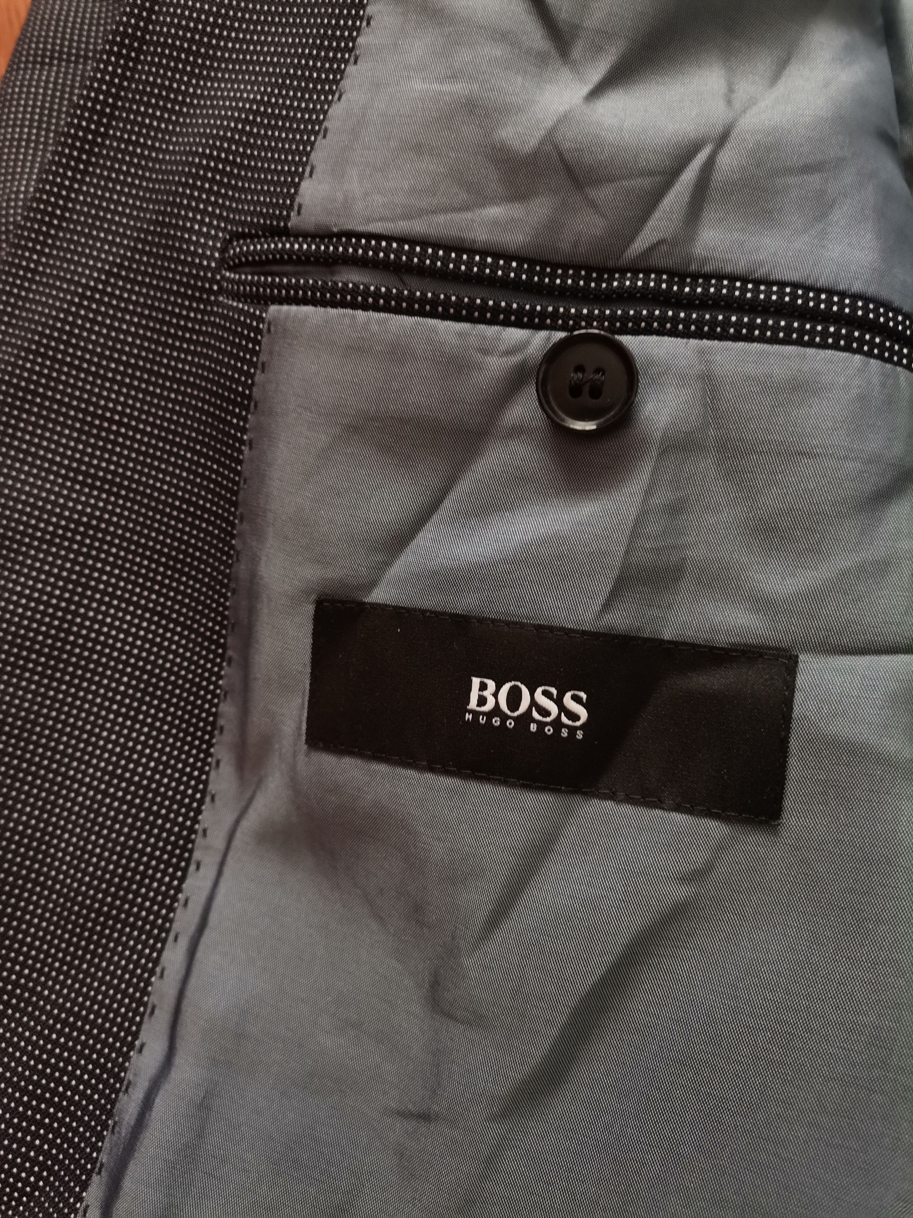 Hugo Boss Hugo Boss Blazer Size 44R - 2 Thumbnail