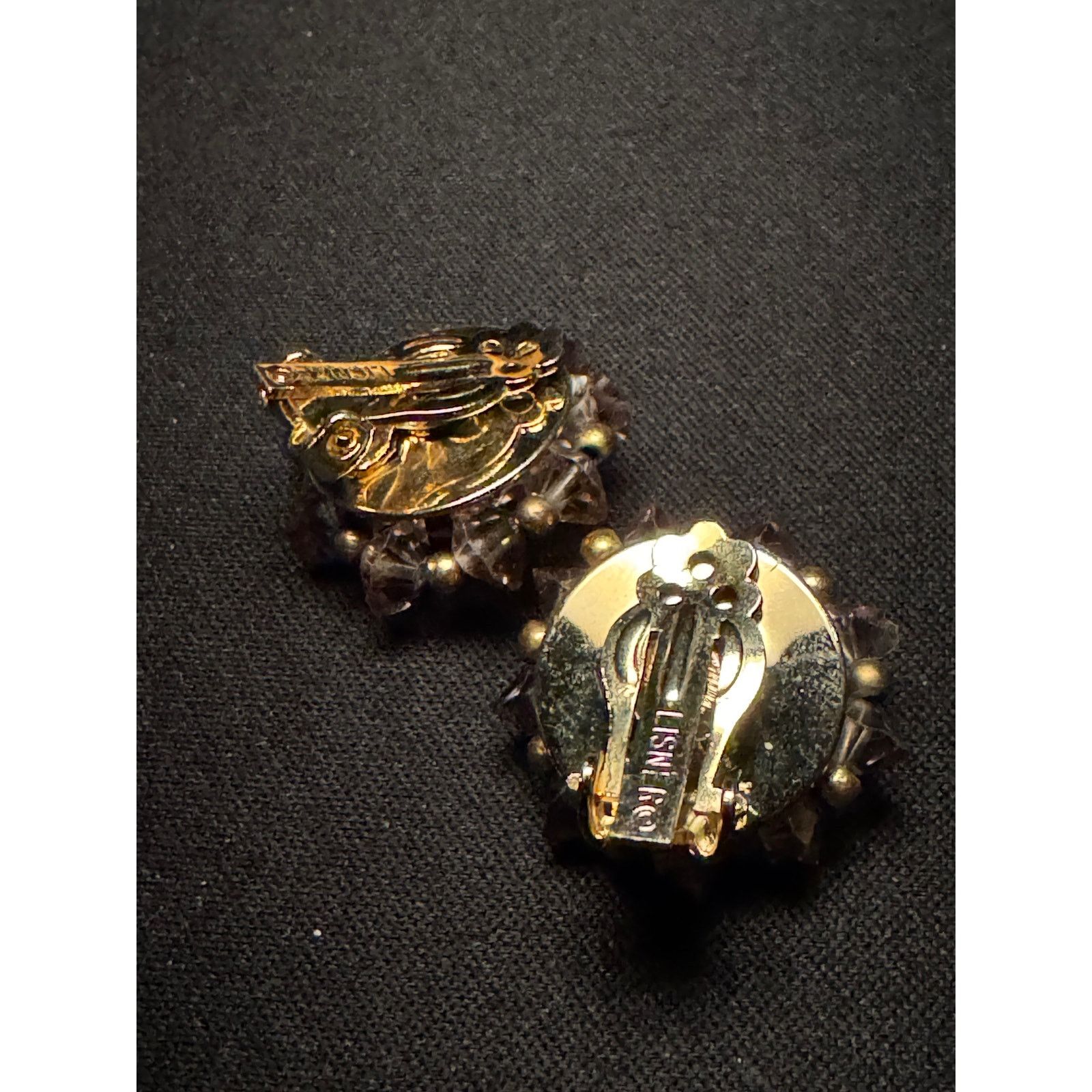Other Vintage Lisner Gold Tone Purple Rhinestone Clip On Earrings Size ONE SIZE - 4 Thumbnail
