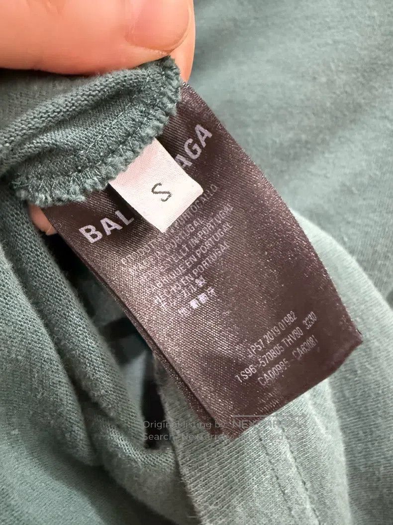 Balenciaga Balenciaga Short-sleeve, size S Size US S / EU 44-46 / 1 - 6 Thumbnail