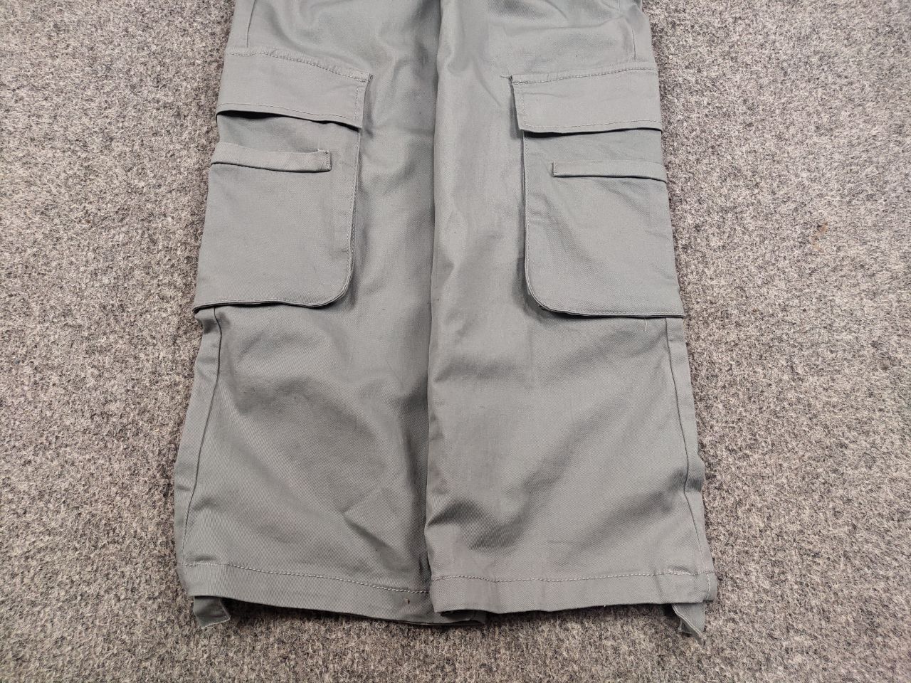 Japanese Brand Vintage Y2K Japanese Design Gray Cotton Cargo Baggy Pants Size US 32 / EU 48 - 8 Thumbnail