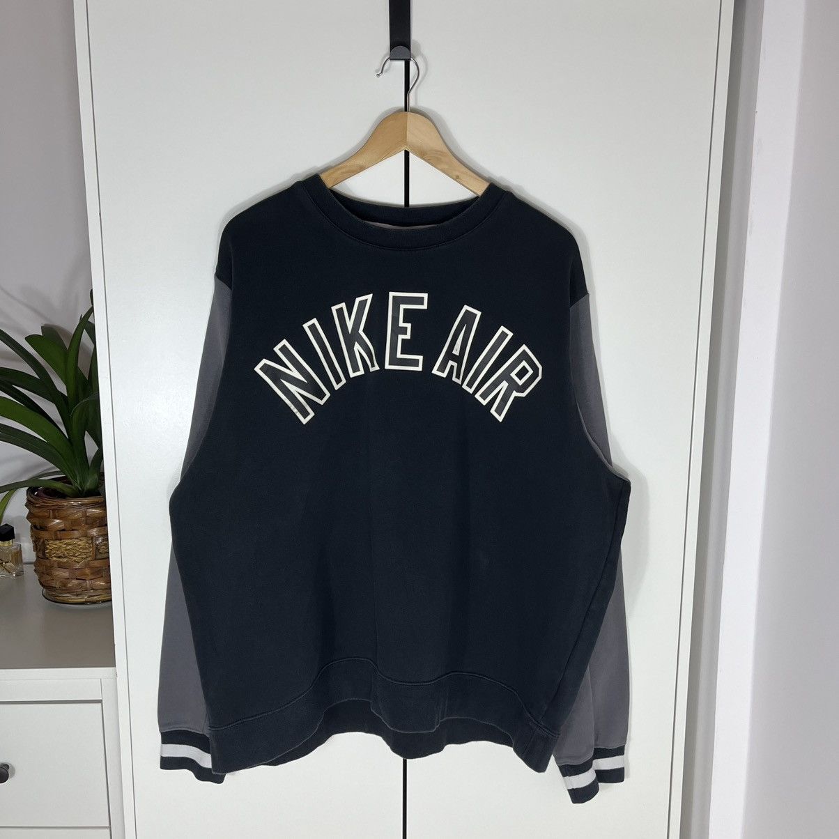 Nike Nike Air Big Central Logo Blue Sweatshirt Streetwear Swoosh Size US XL / EU 56 / 4 - 1 Thumbnail