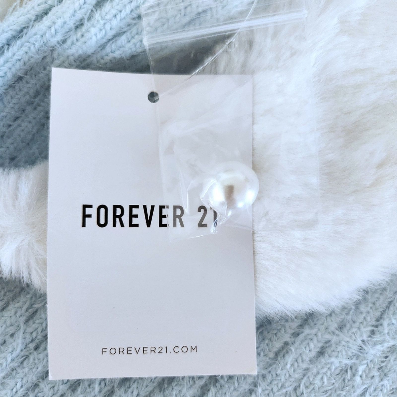 Forever 21 HELLO KITTY ☆ RIBBED KNIT CARDI w/ FUR COLLAR 2x ☆ NWT Size XXL / US 16-18 / IT 52-54 - 11 Thumbnail