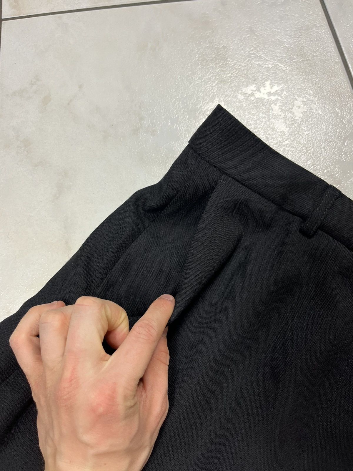Acne Studios Acne Studios wool relaxed tailored trousers creased pants Size 30" / US 8 / IT 44 - 13 Thumbnail