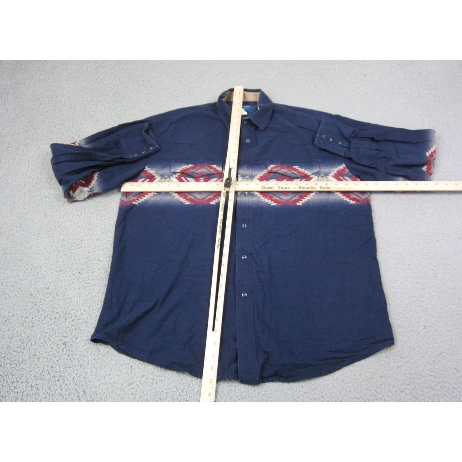 Wrangler VINTAGE Wrangler Shirt Mens XL Blue Aztec Snap Brushpopper 90s Western Button-Up Long Sleeve Collared Cotton Blue 90s Mens Size US XL / EU 56 / 4 - 7 Thumbnail