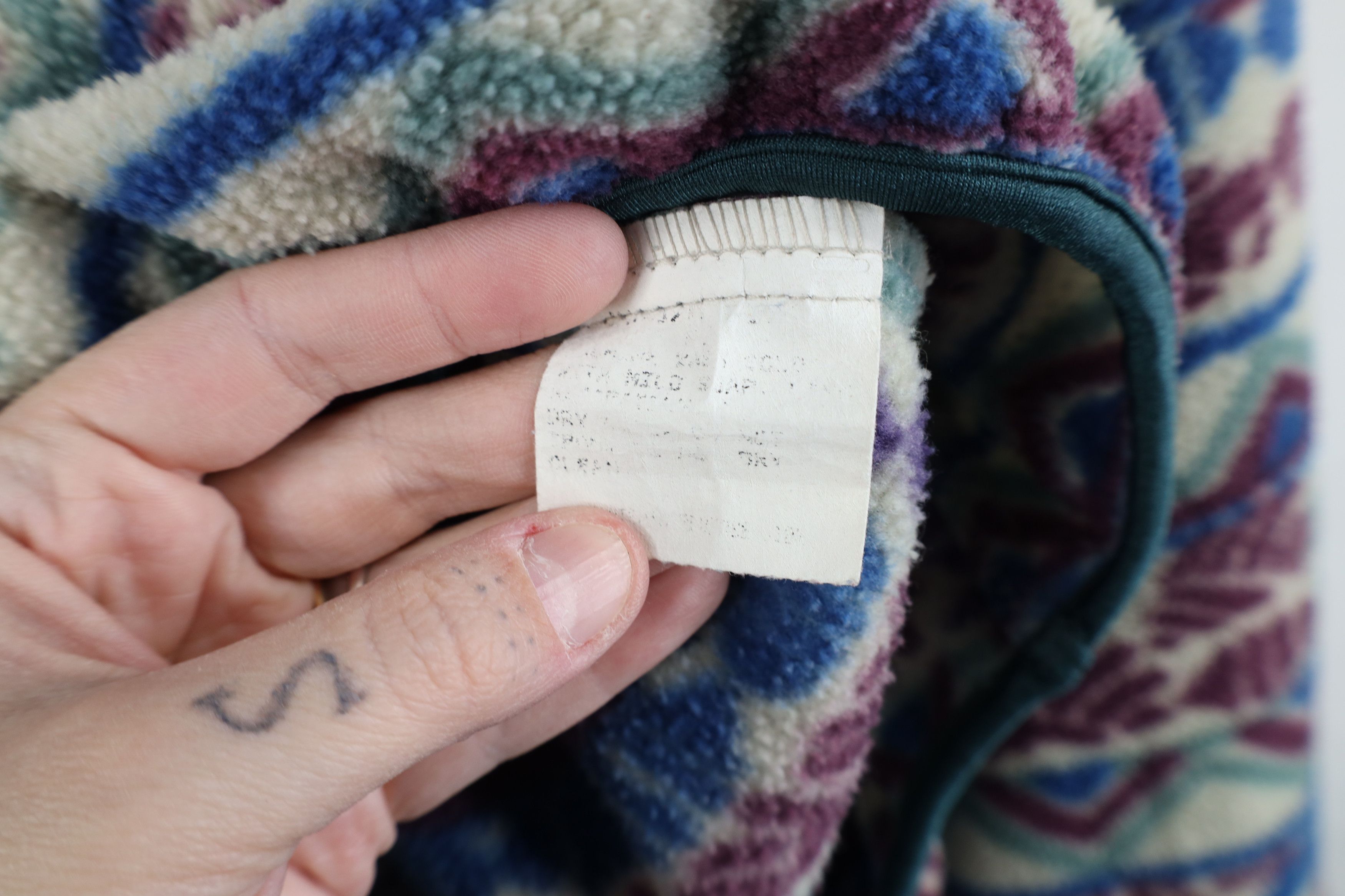 Columbia × Vintage Vintage 90s Columbia Southwestern Zip Fleece Sweater USA Size US L / EU 52-54 / 3 - 10 Thumbnail