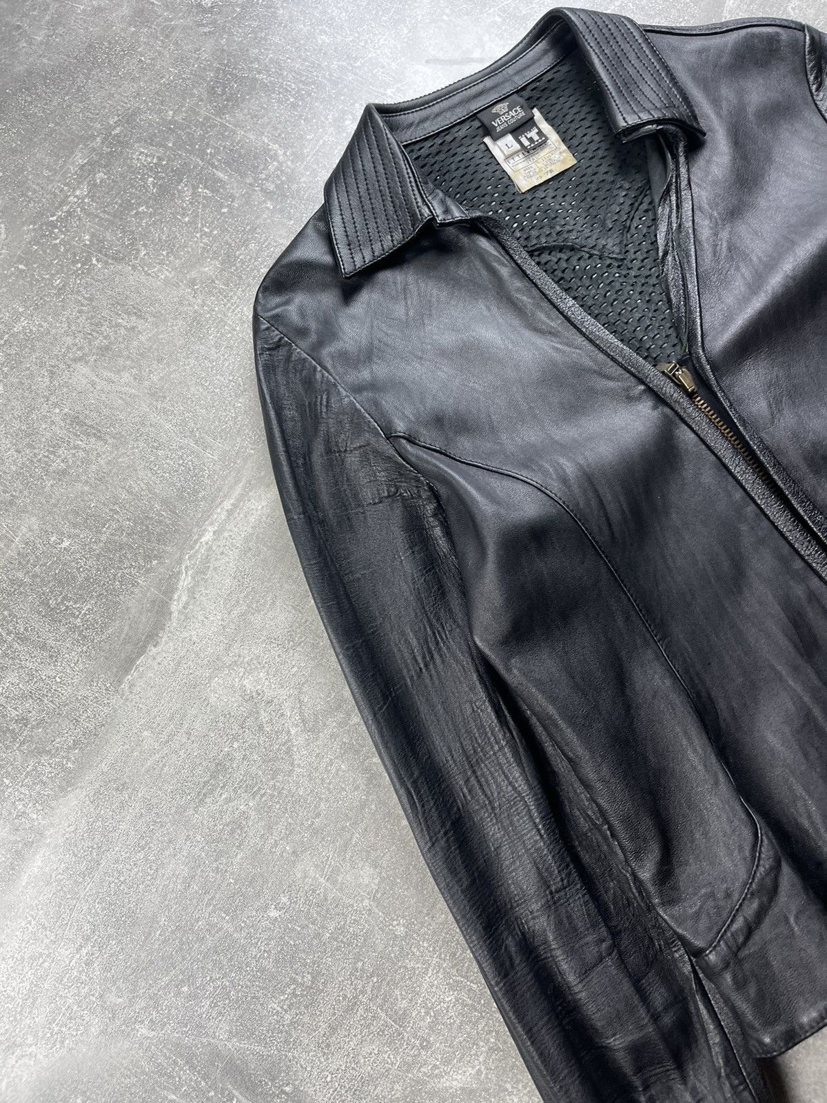 Versace Jeans Couture × Vintage Versace Leather Avant garde Black Slim Leather Jacket Size L / US 10 / IT 46 - 4 Thumbnail