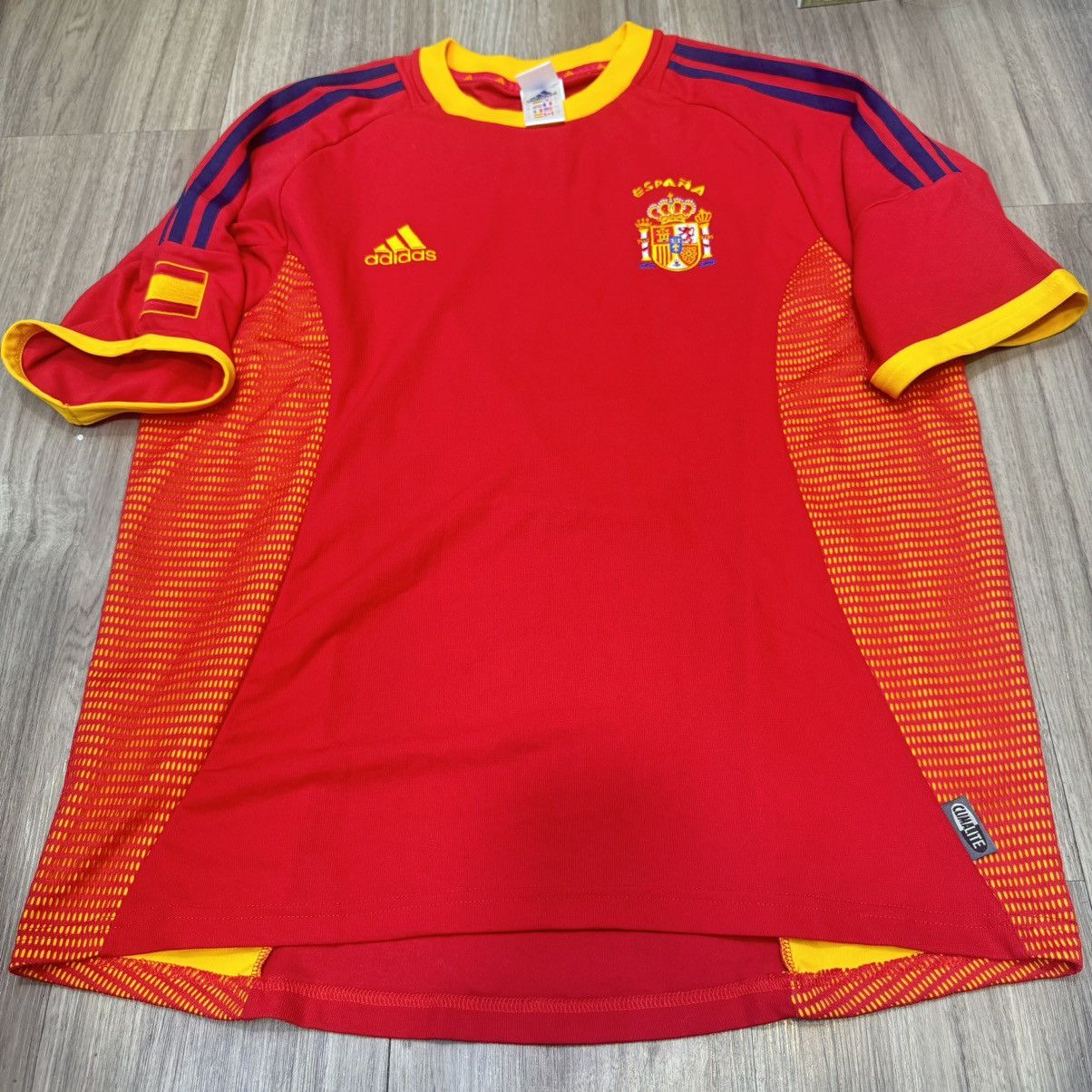 Spain 02/03 home shirt #7 Raul