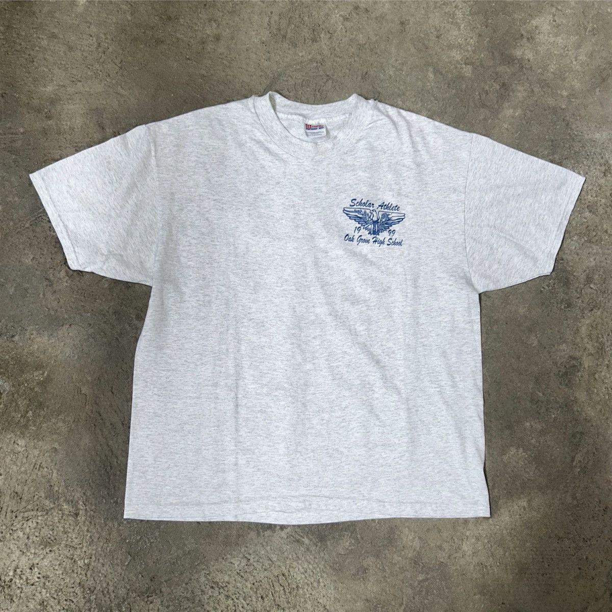 Hanes × Vintage 1999 Hanes Oakland Grove High School Athlete Vintage T-Shirt Size US XL / EU 56 / 4 - 1 Thumbnail