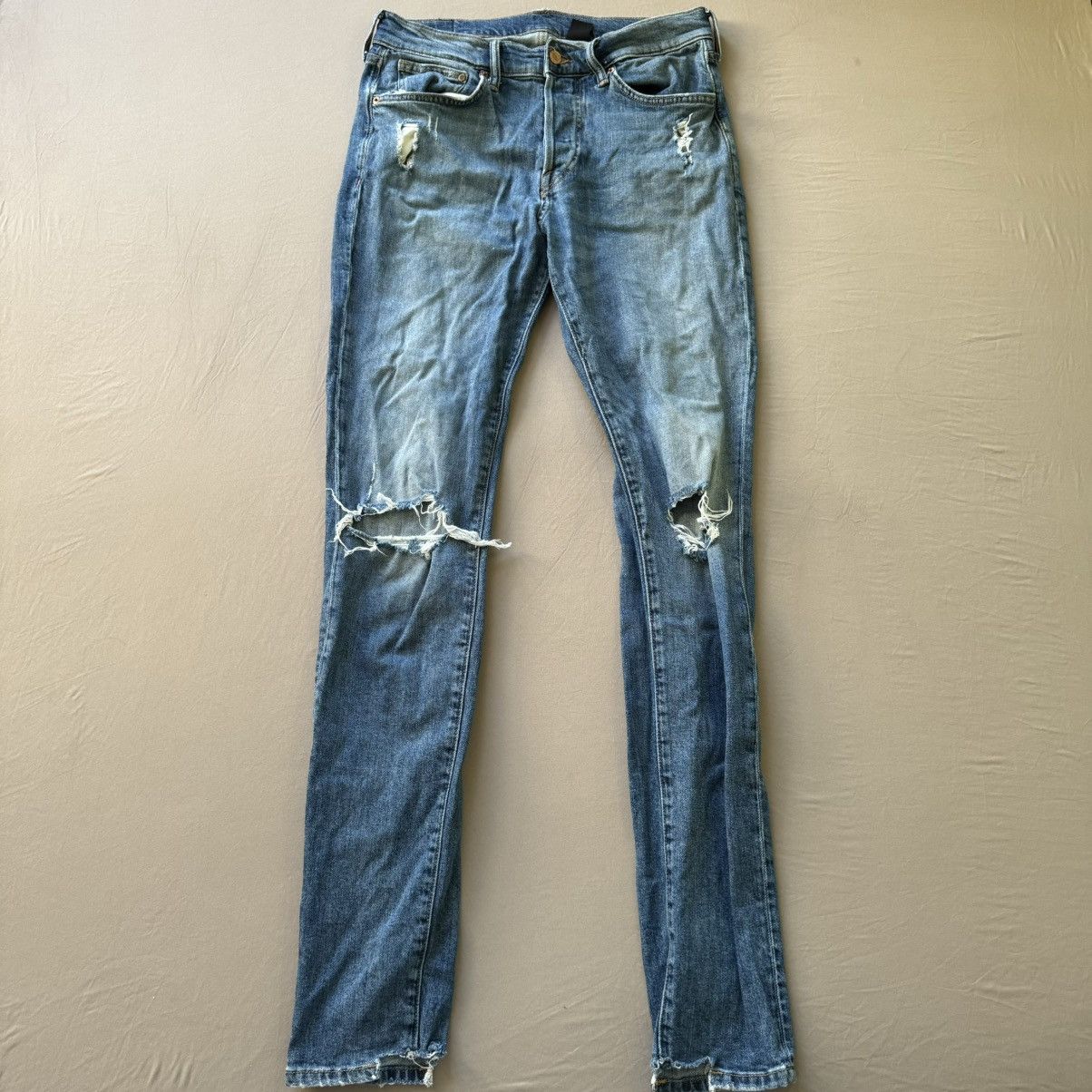 H&M H&M Ripped Skinny Jeans Size US 32 / EU 48 - 2 Thumbnail