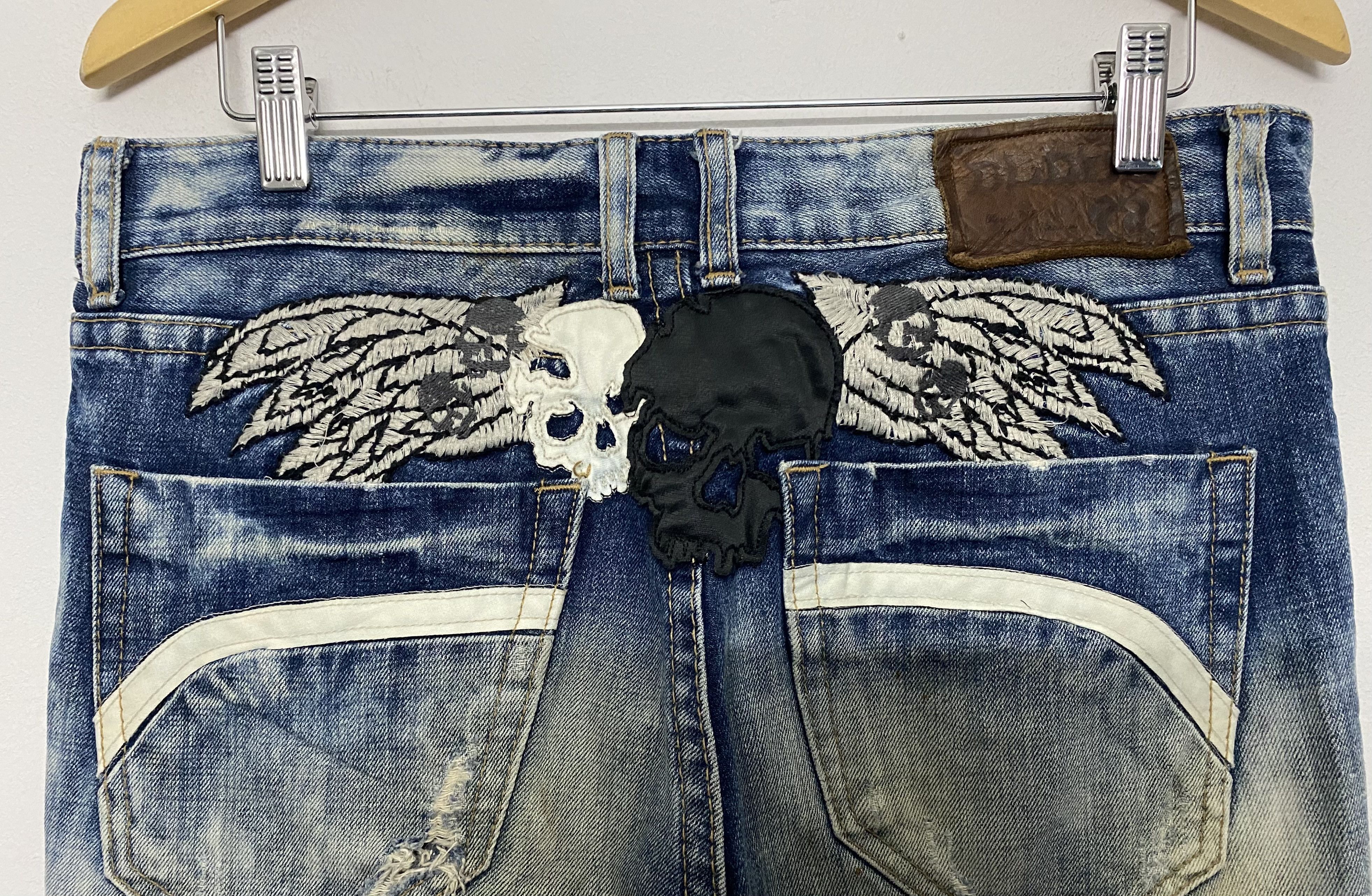 Vintage Cloud 72 Gothic Distressed Denim Jeans Ripped Skull Wing Size US 34 / EU 50 - 13 Thumbnail