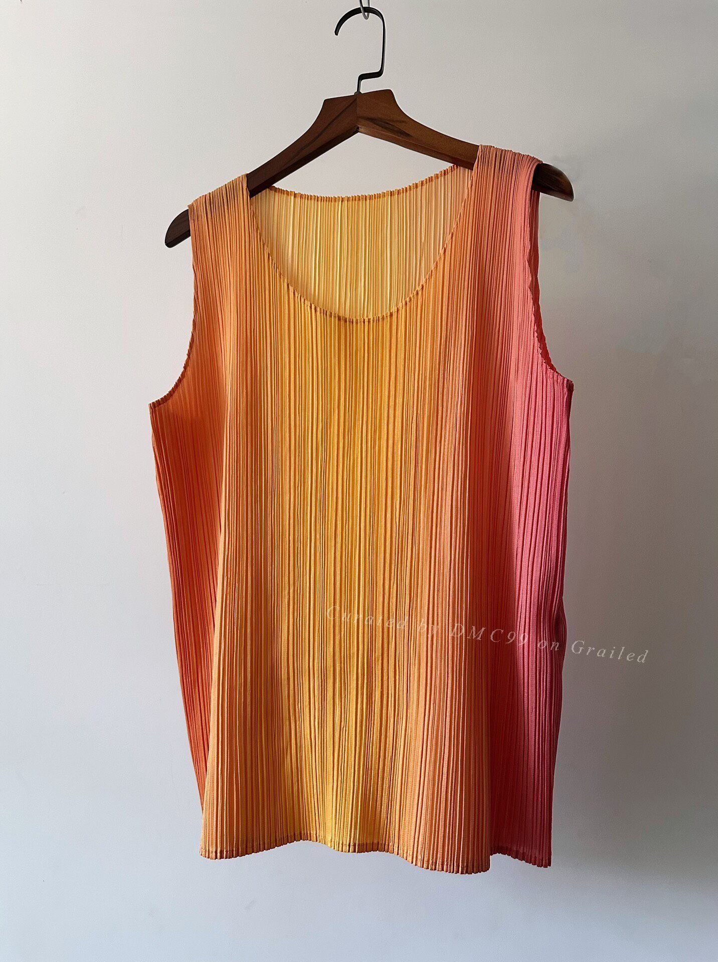 Pleats Please Issey Miyake Issey Miyake Pleats Please Vest Size M / US 6-8 / IT 42-44 - 1 Thumbnail