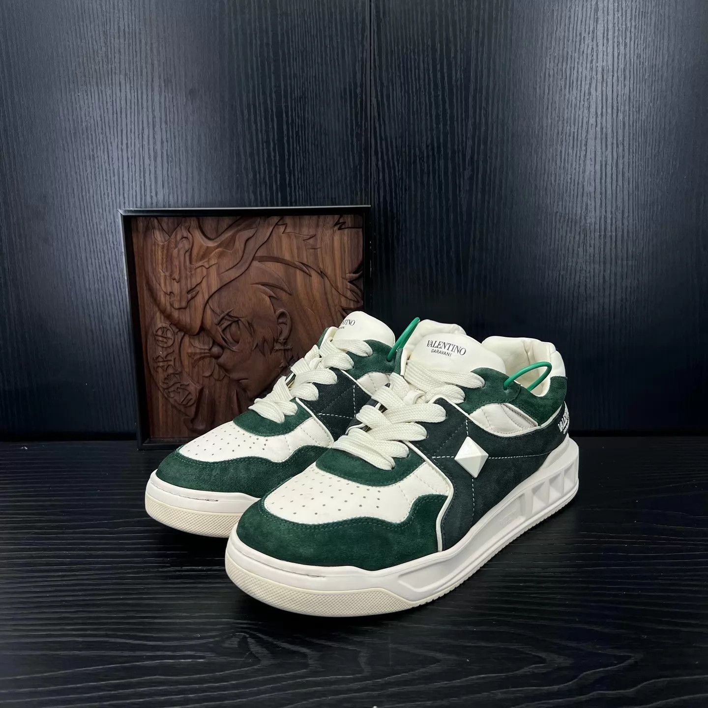 Valentino Green Low-Top Sneakers Size 8.5 Size US 8.5 / EU 41-42 - 1 Thumbnail