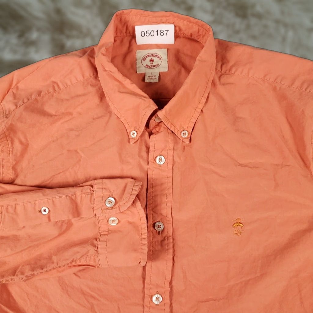 Brooks Brothers Brooks Brothers Button-Up Shirt Mens Large Orange Long Sleeve Casual Classic Size US L / EU 52-54 / 3 - 1 Thumbnail