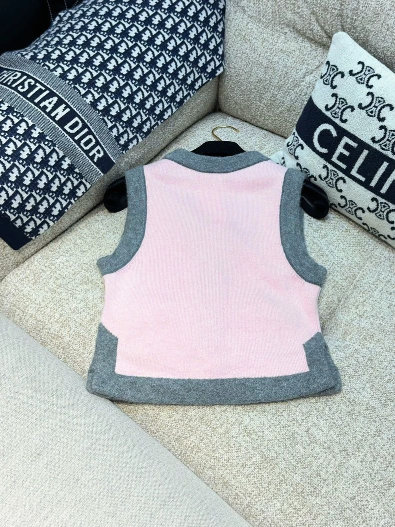 Chanel Chanel 21B pink gray-edged sleeveless vest Size XXS / US 00 / IT 34 - 3 Thumbnail